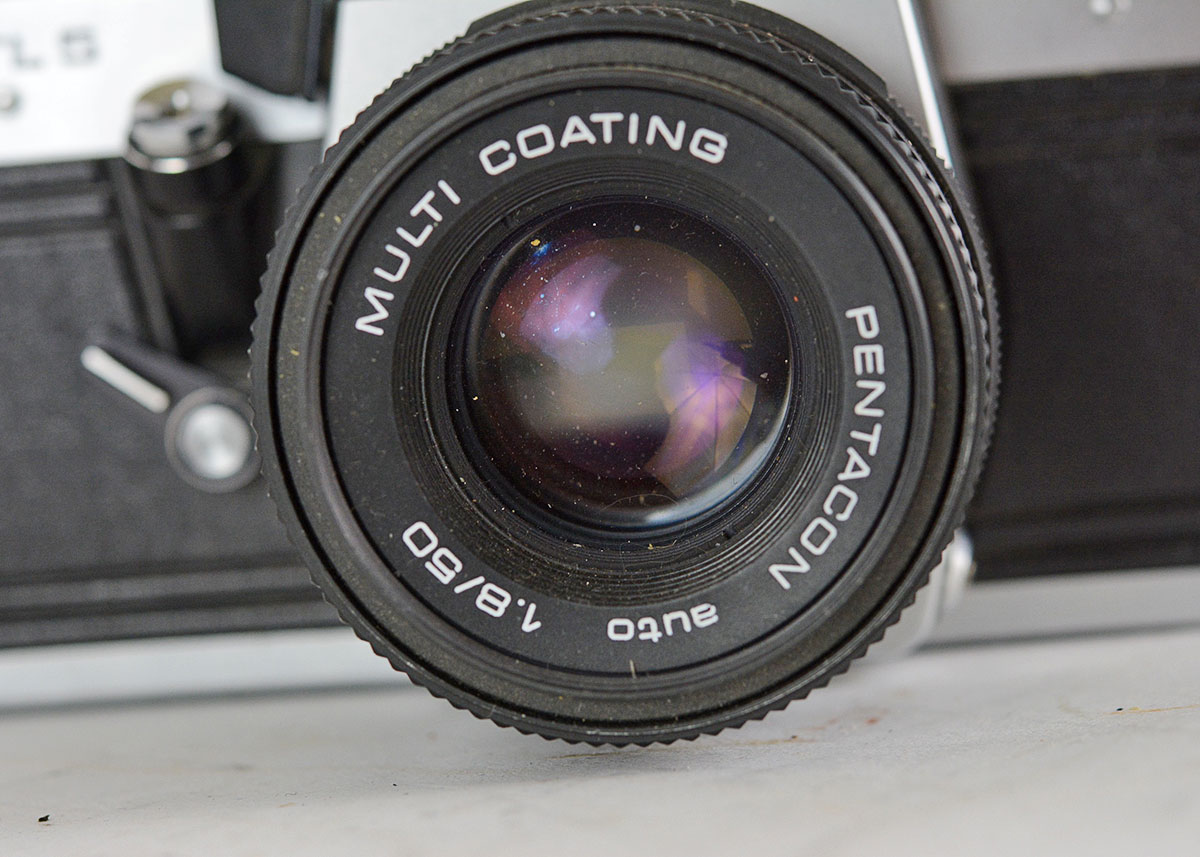 Praktica MTL5 Vintage 35mm Camera