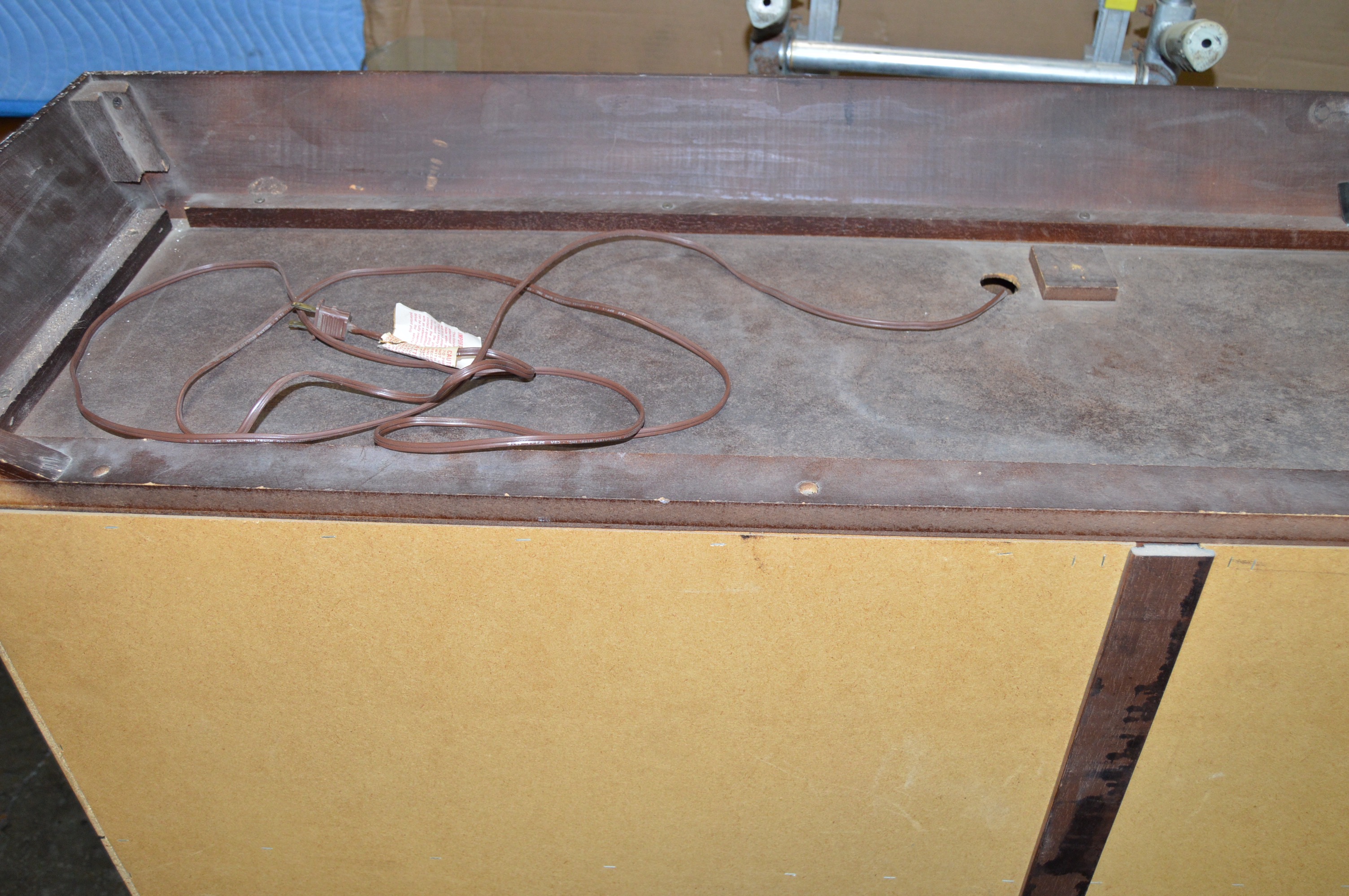 Large Glossed Cherry Hutch From Credenza