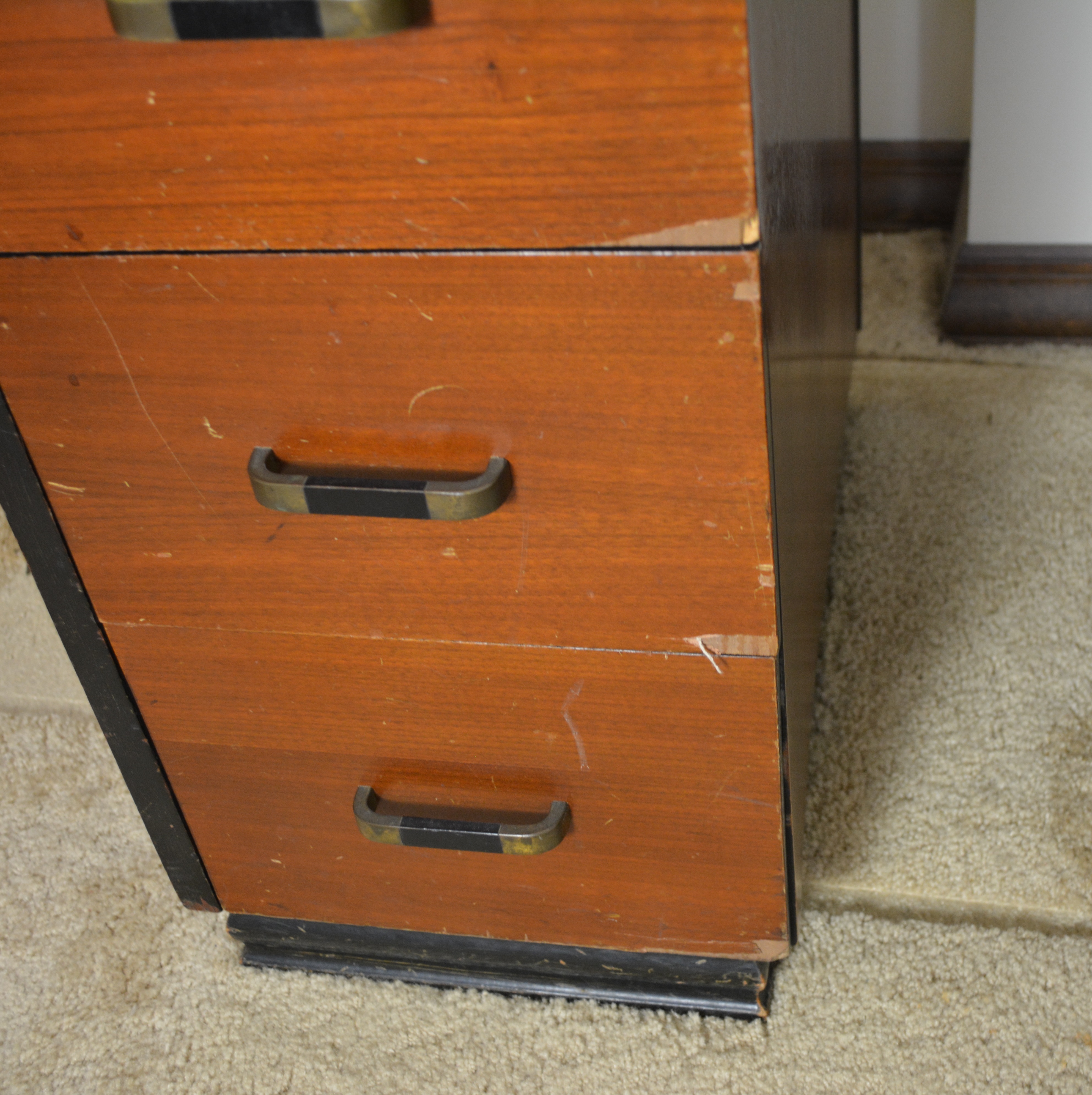 Modern Wood Veneer and Wood Desk