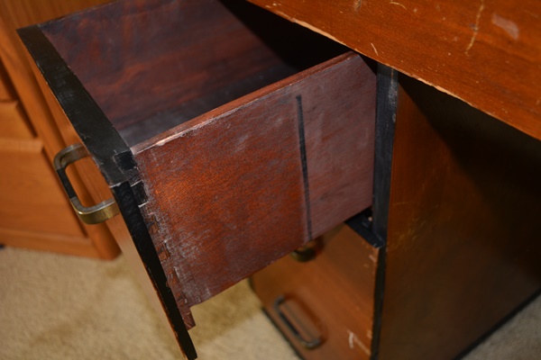 Modern Wood Veneer and Wood Desk