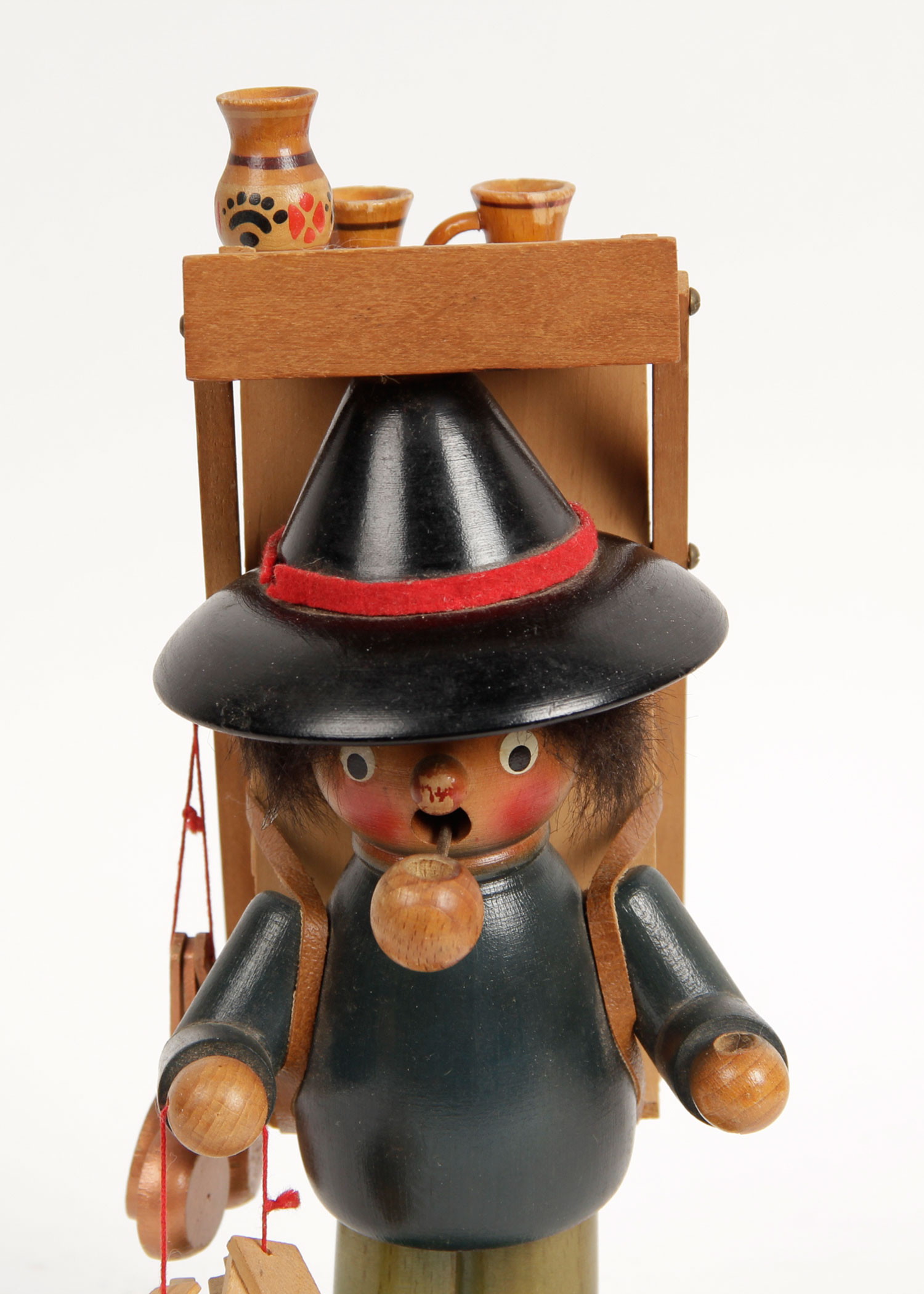 Wooden Steinbach Volkskunst Smoker Figurine