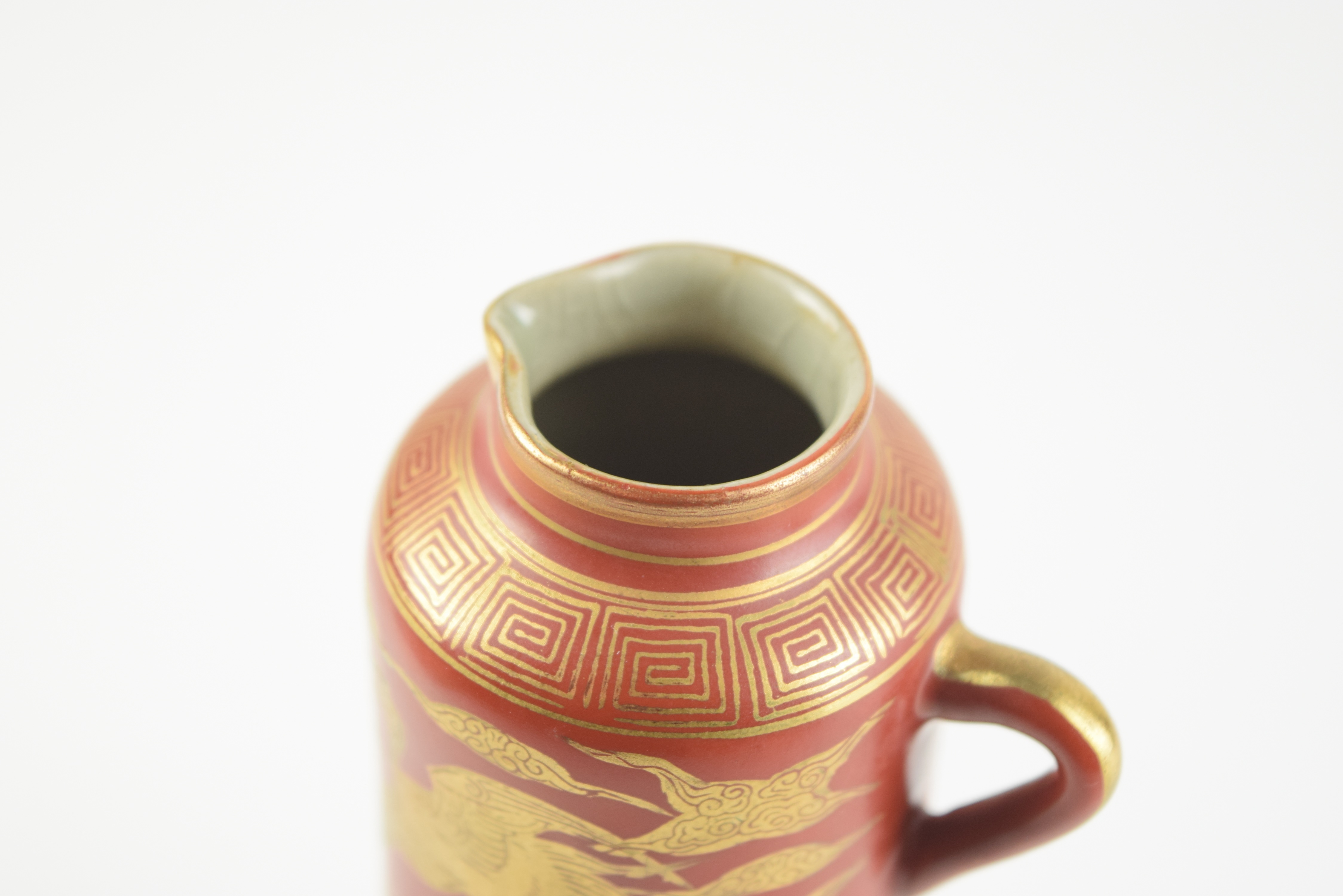 Japanese Meiji Period (1868-1912) Kutani Sake Bottle with Cranes