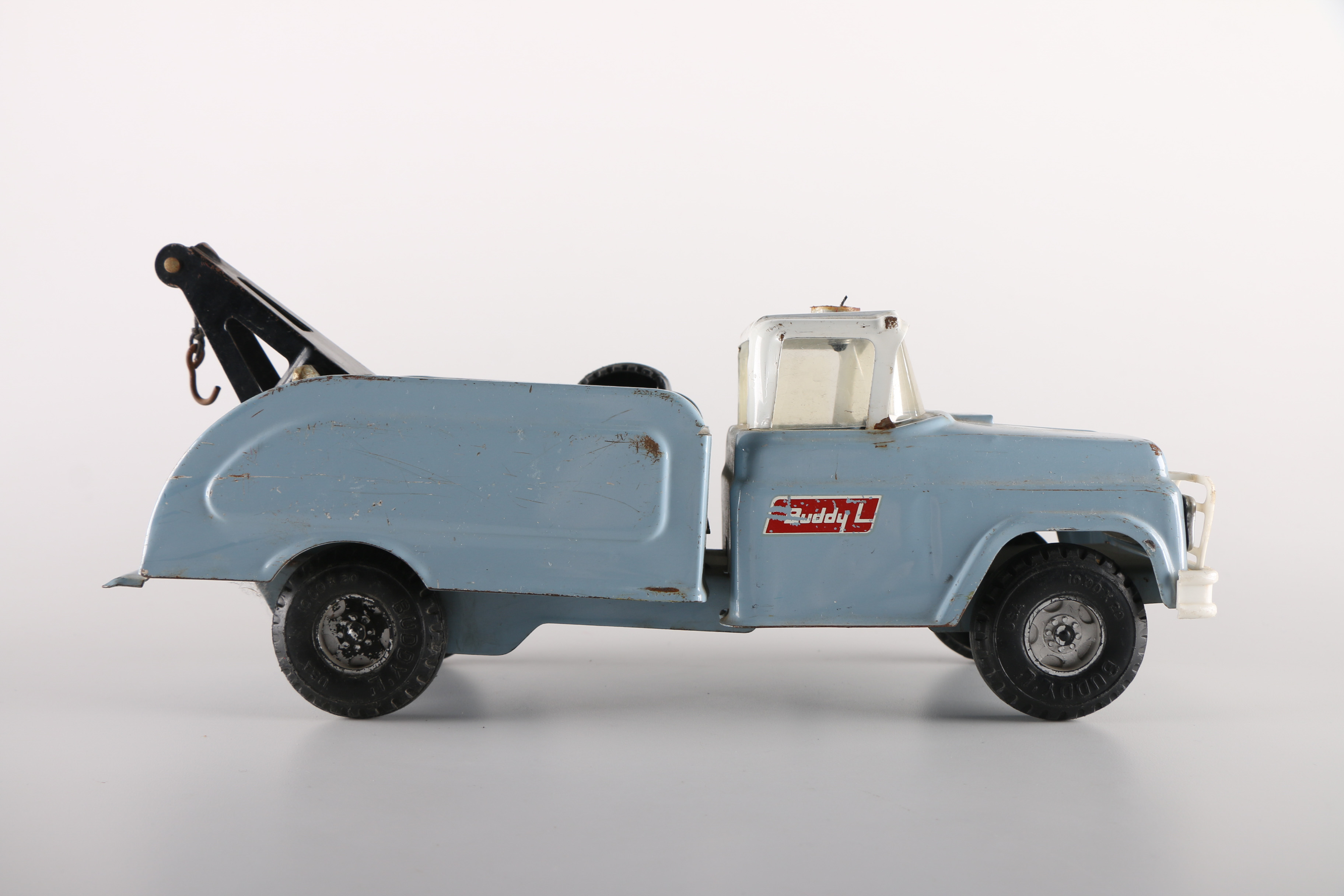 Vintage Buddy-L Toy Tow Truck