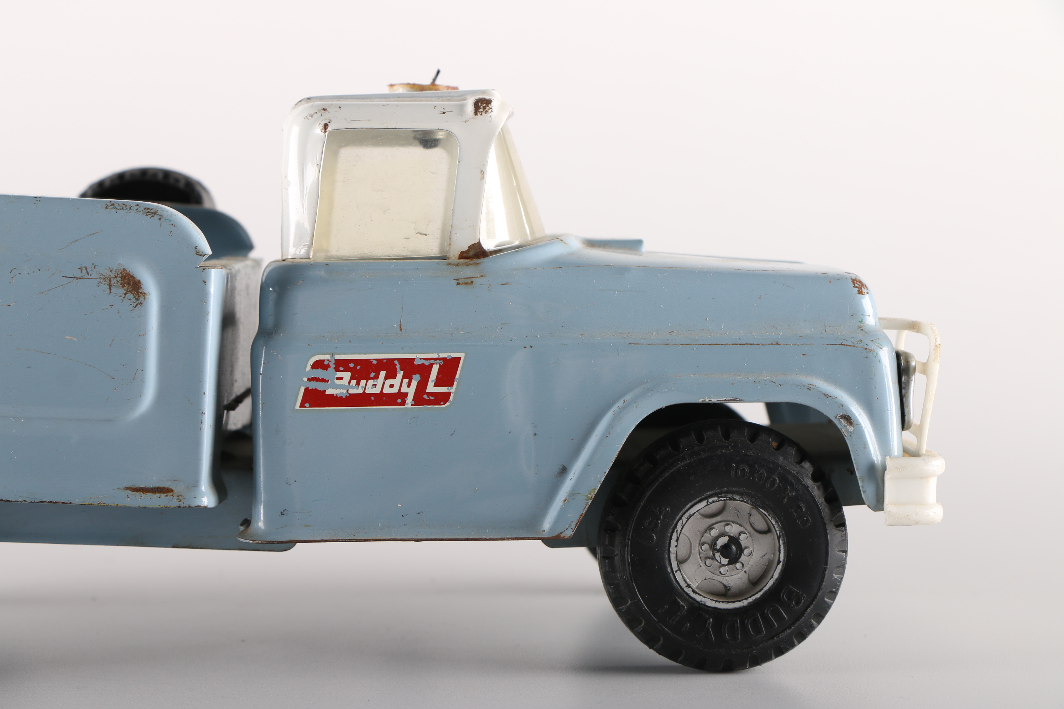 Vintage Buddy-L Toy Tow Truck