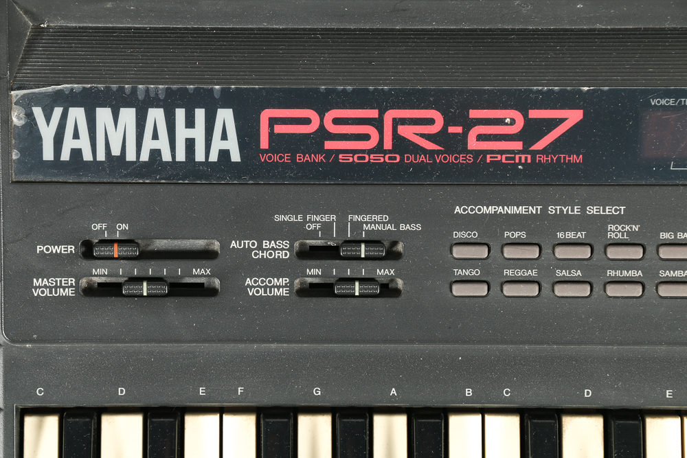 Yamaha PSR-27 Keyboard