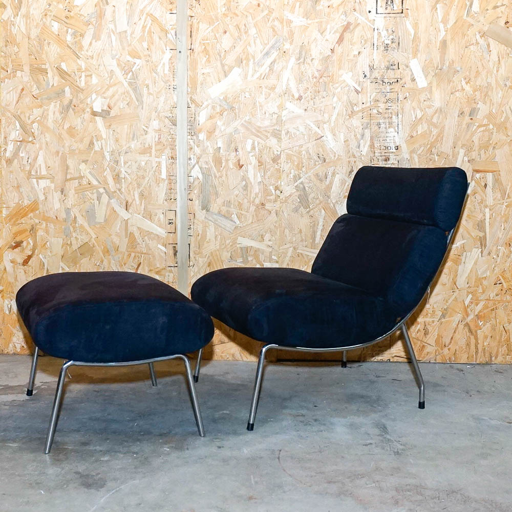 Contemporary Style Black Plush Chair and Ottoman