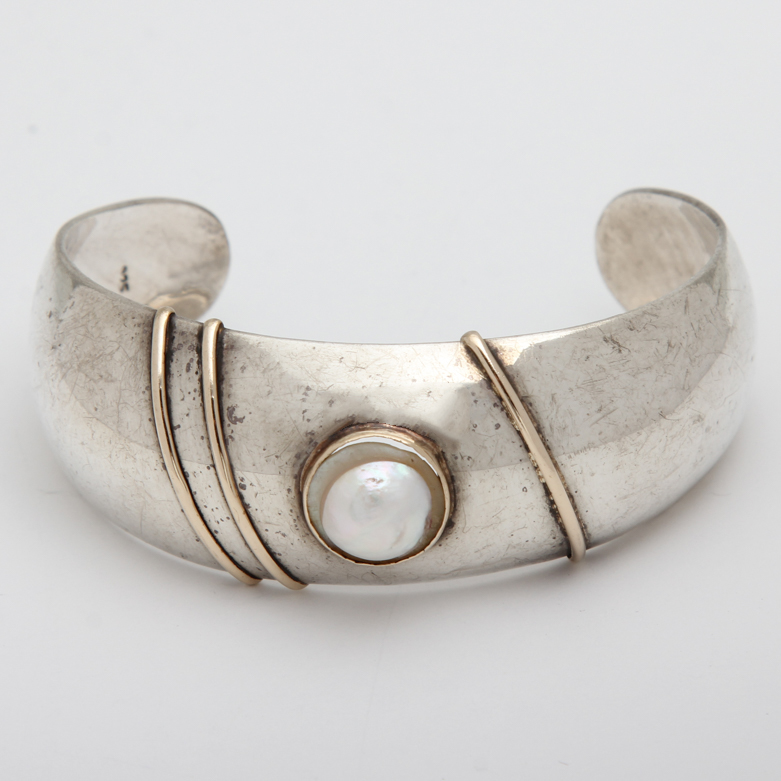Sterling Silver Mother of Pearl Bangle Bracelet