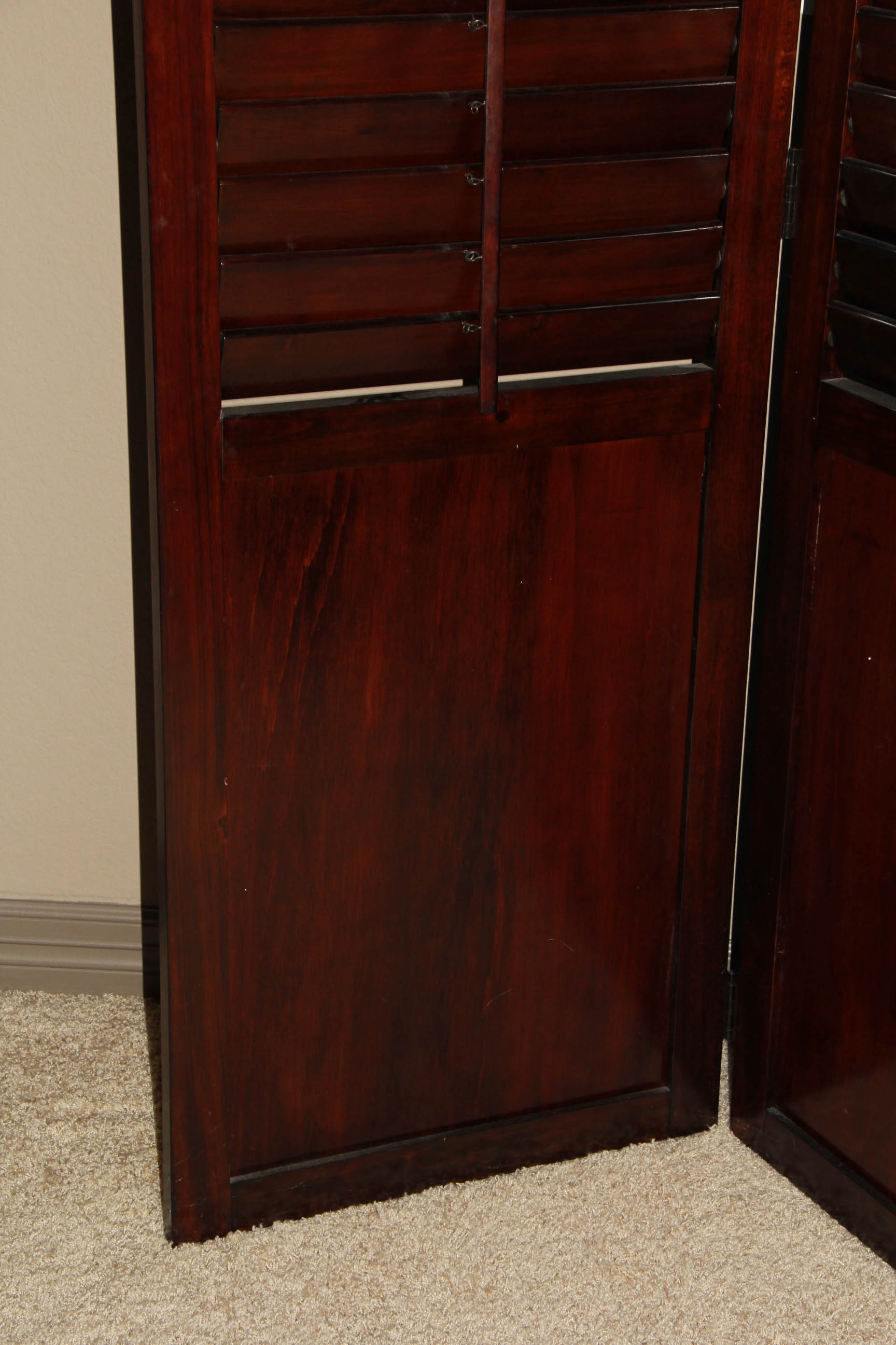 Three Panel Louvered Room Divider Screen