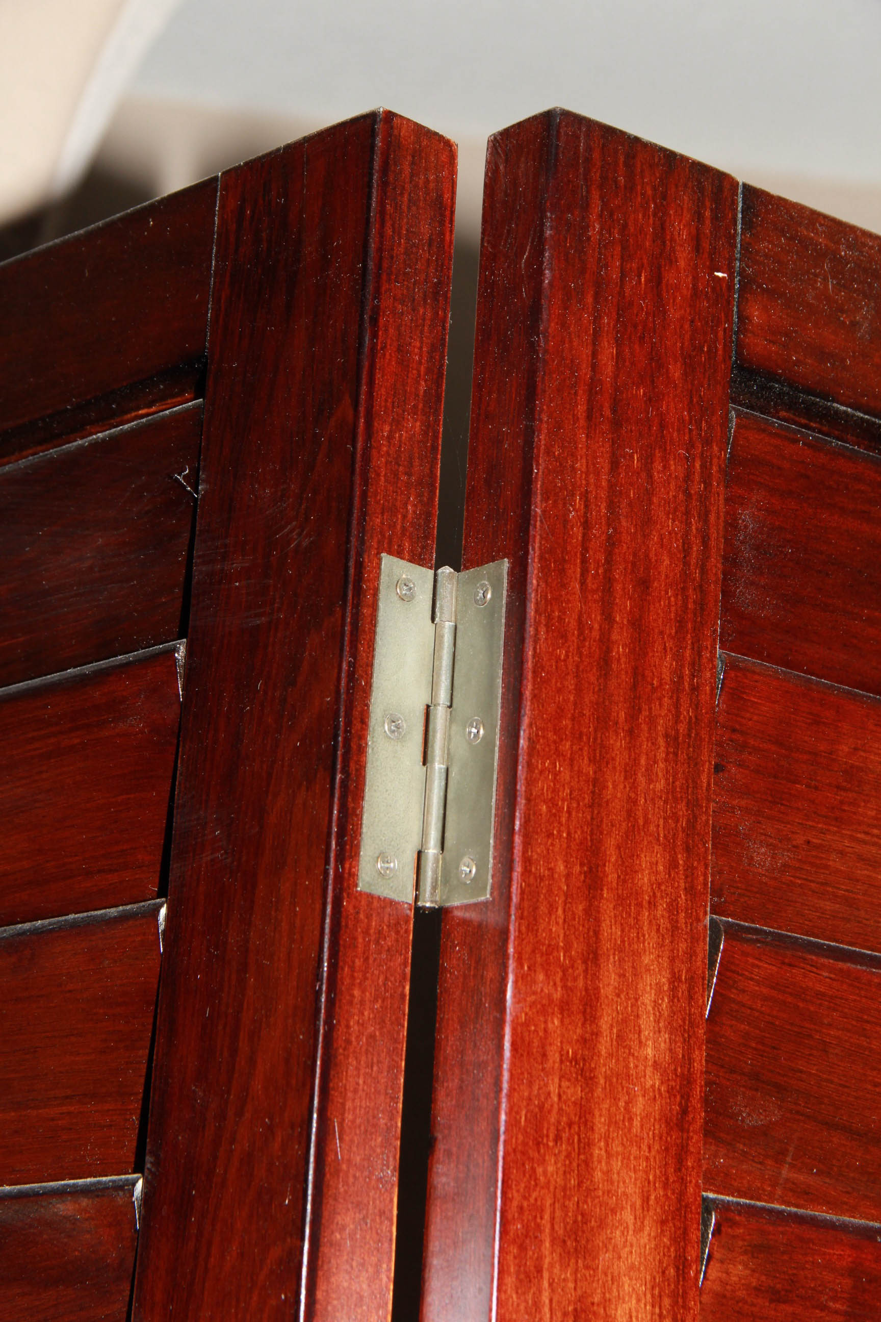 Three Panel Louvered Room Divider Screen