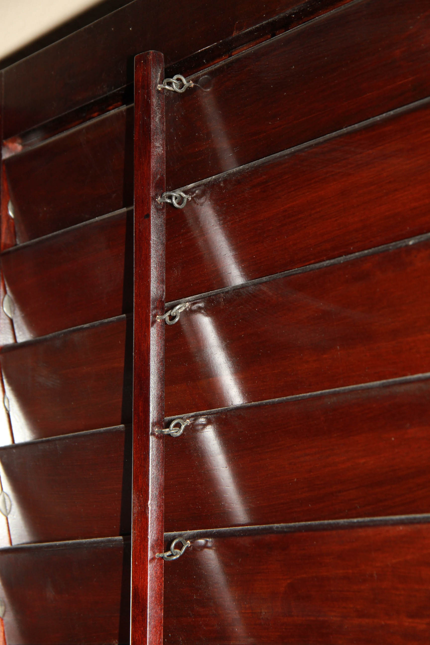 Three Panel Louvered Room Divider Screen