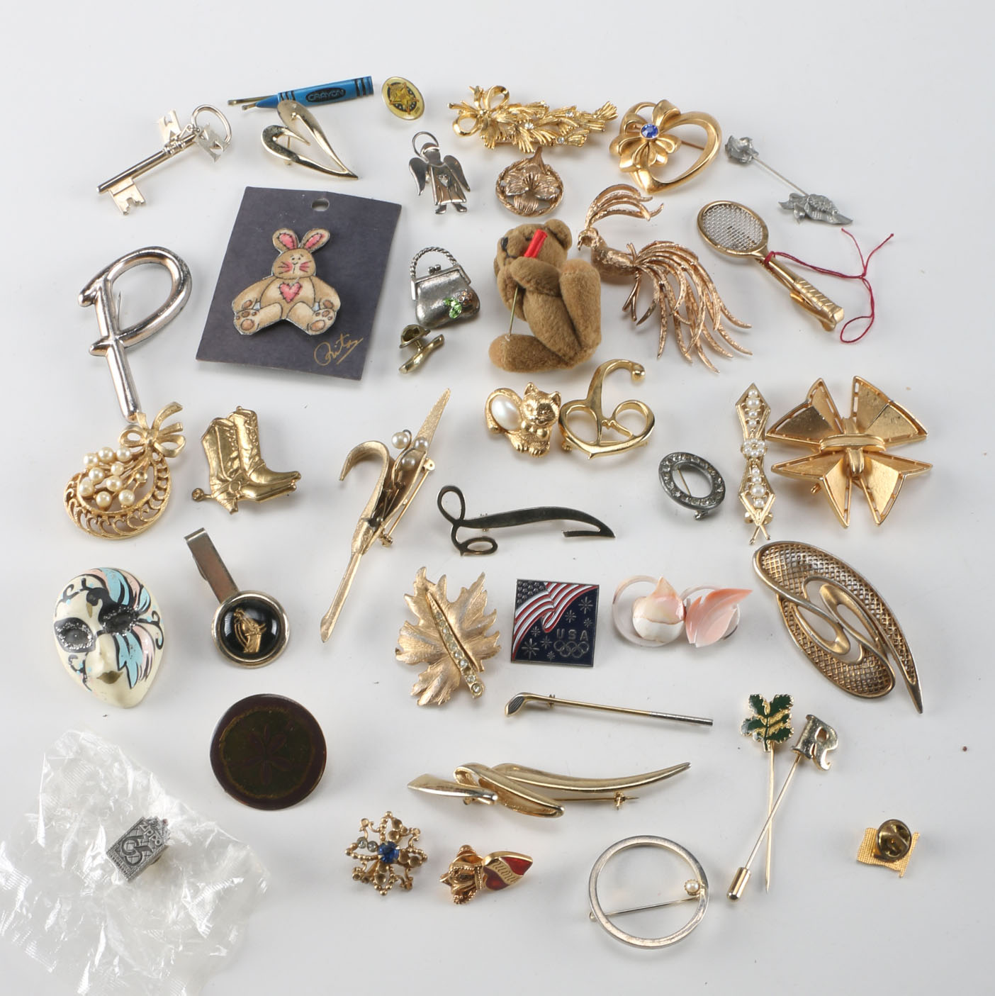 Vintage Brooches and Pins