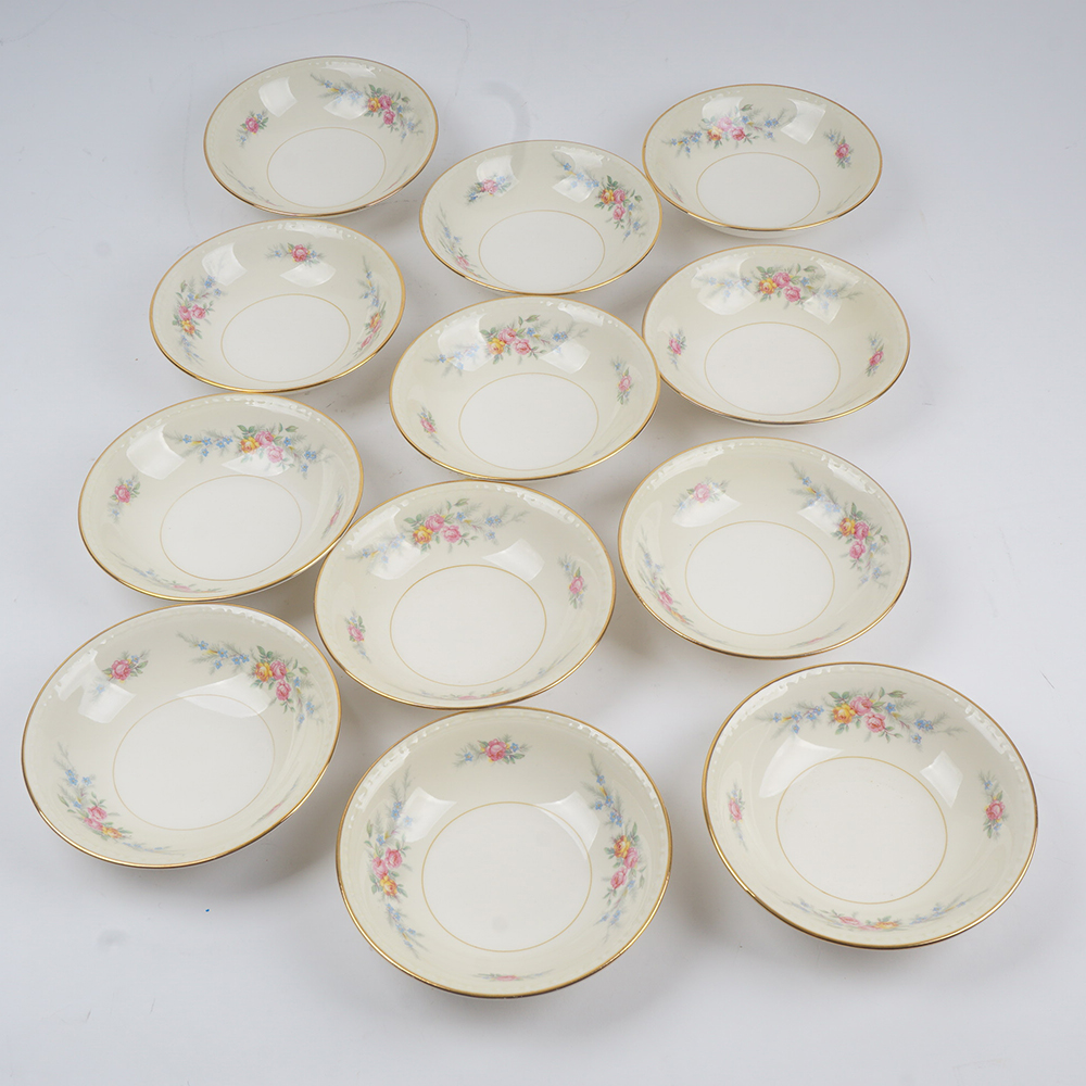 Homer Laughlin "Countess" Georgian Eggshell China Set