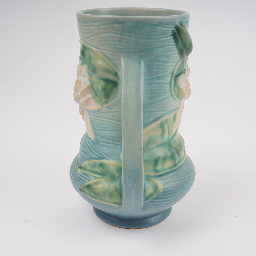 Roseville USA "Water Lily" Vase