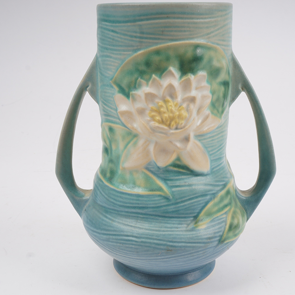 Roseville USA "Water Lily" Vase
