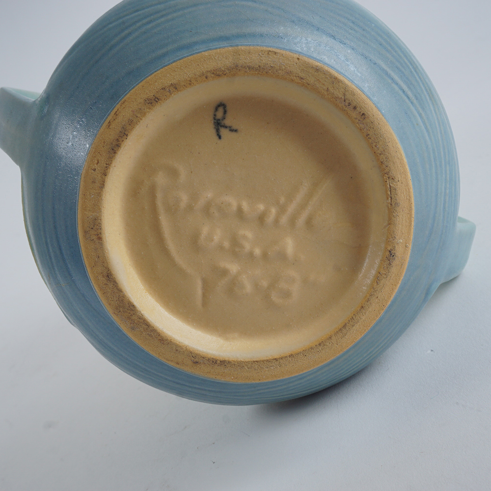 Roseville USA "Water Lily" Vase