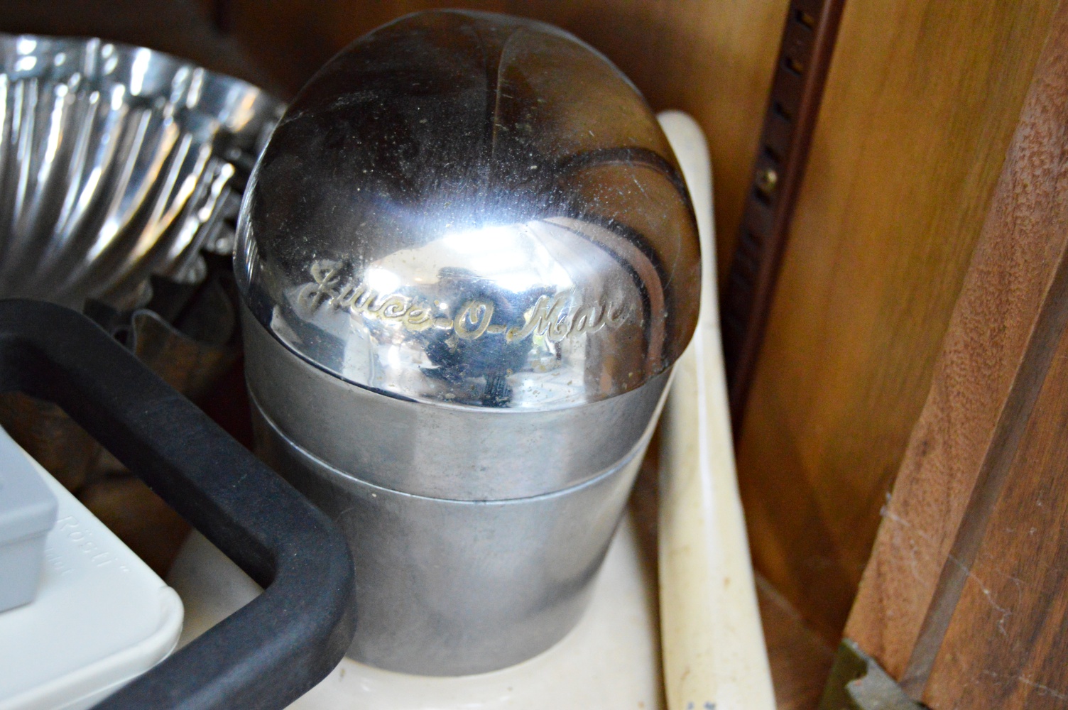 Wedgwood "Midwinter" Stonehenge Dishware, Vintage Glassware