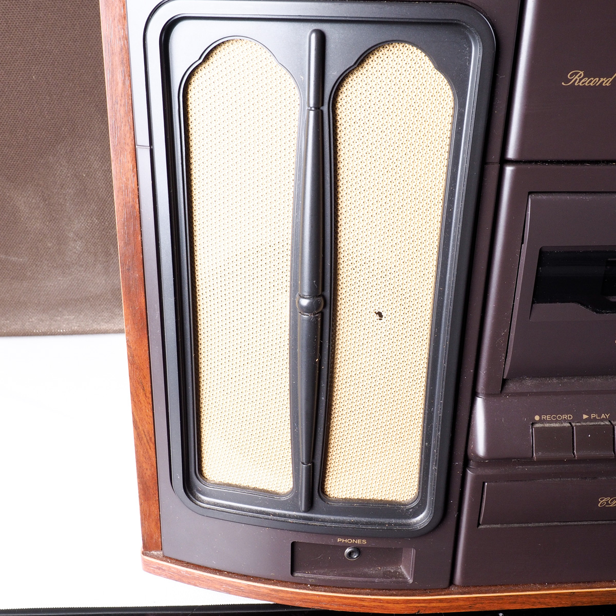 TEAC GF-200 Compact Hi-Fi Stereo System With LXI Floor Speakers