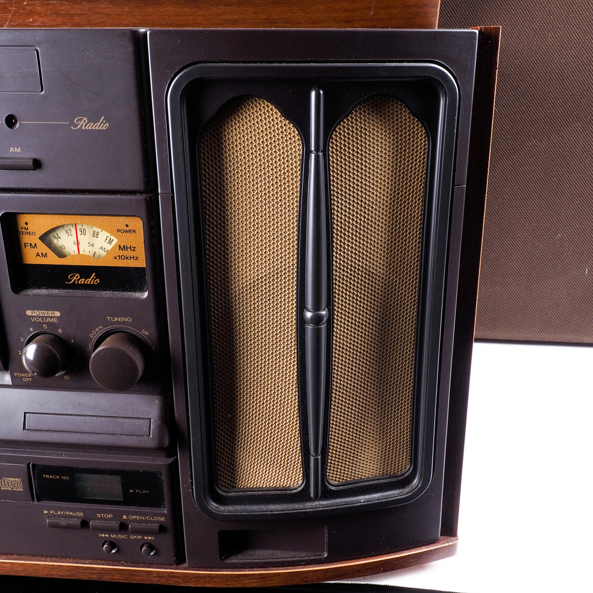 TEAC GF-200 Compact Hi-Fi Stereo System With LXI Floor Speakers