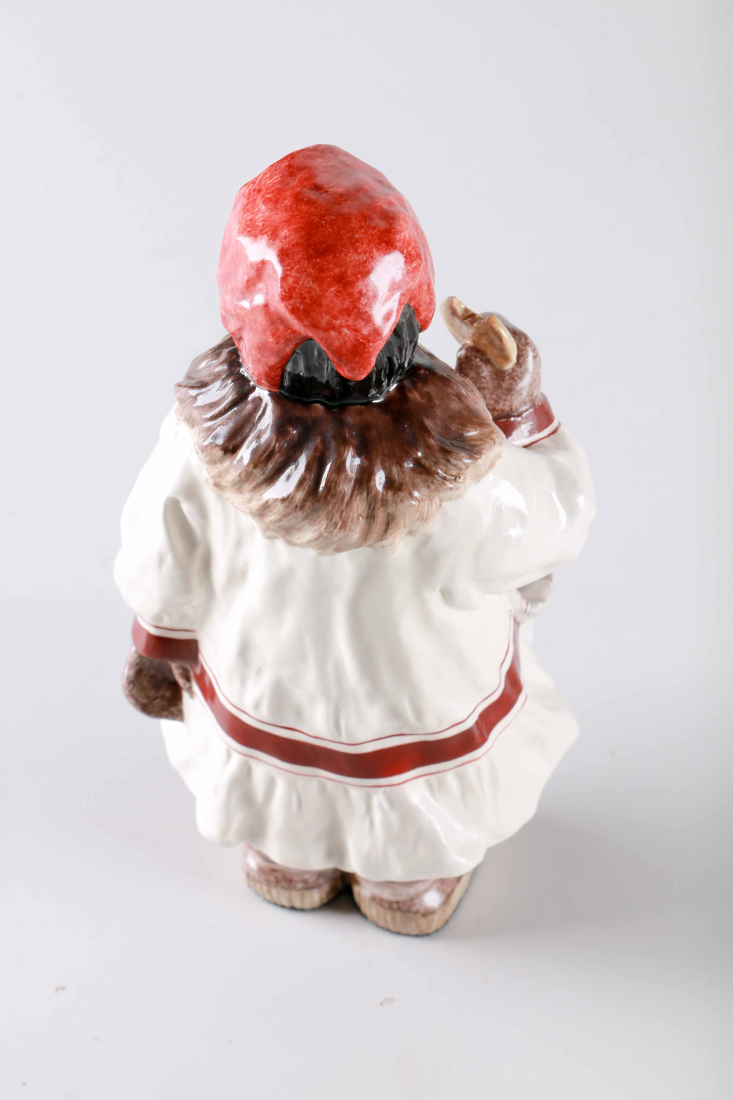 C. Alan Johnson Ceramic Inuit Figurines