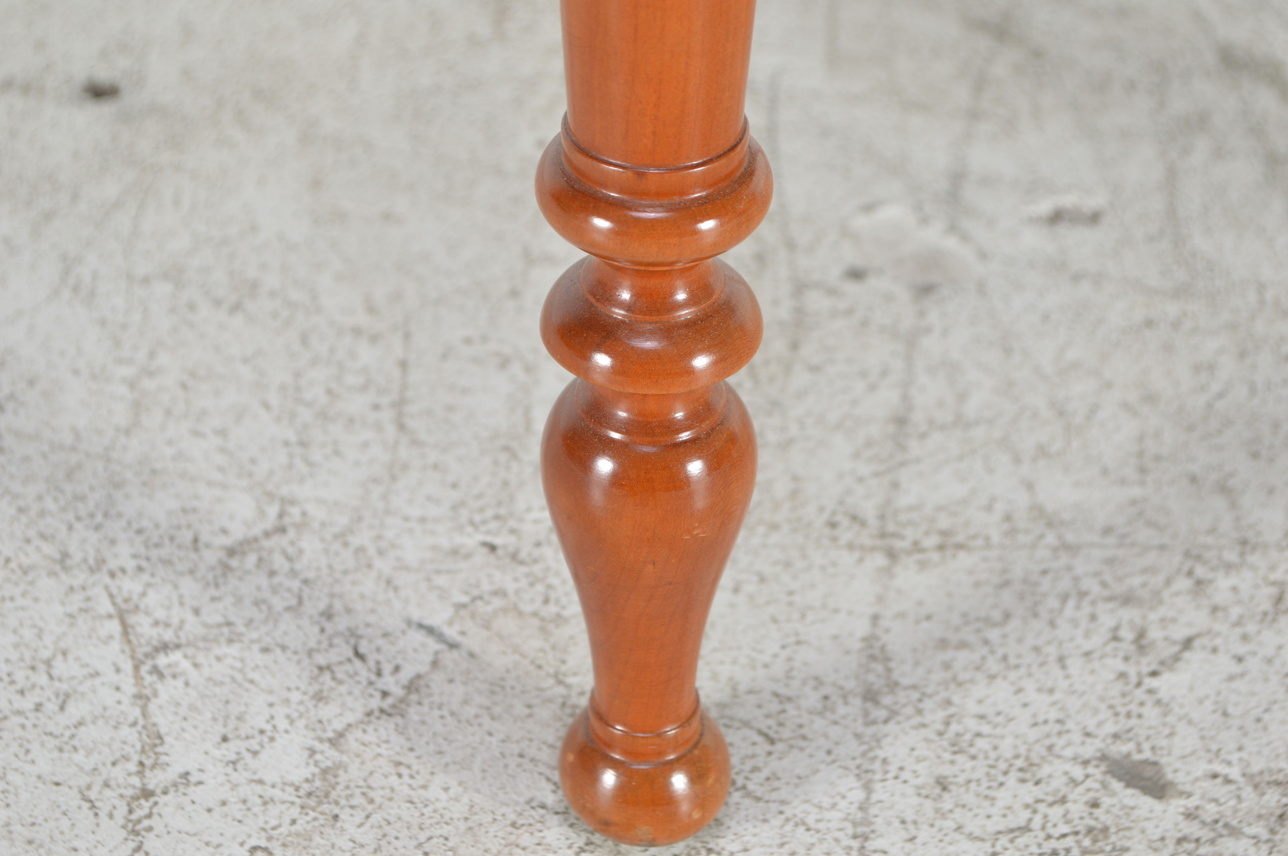 Cherry Drop Leaf Table