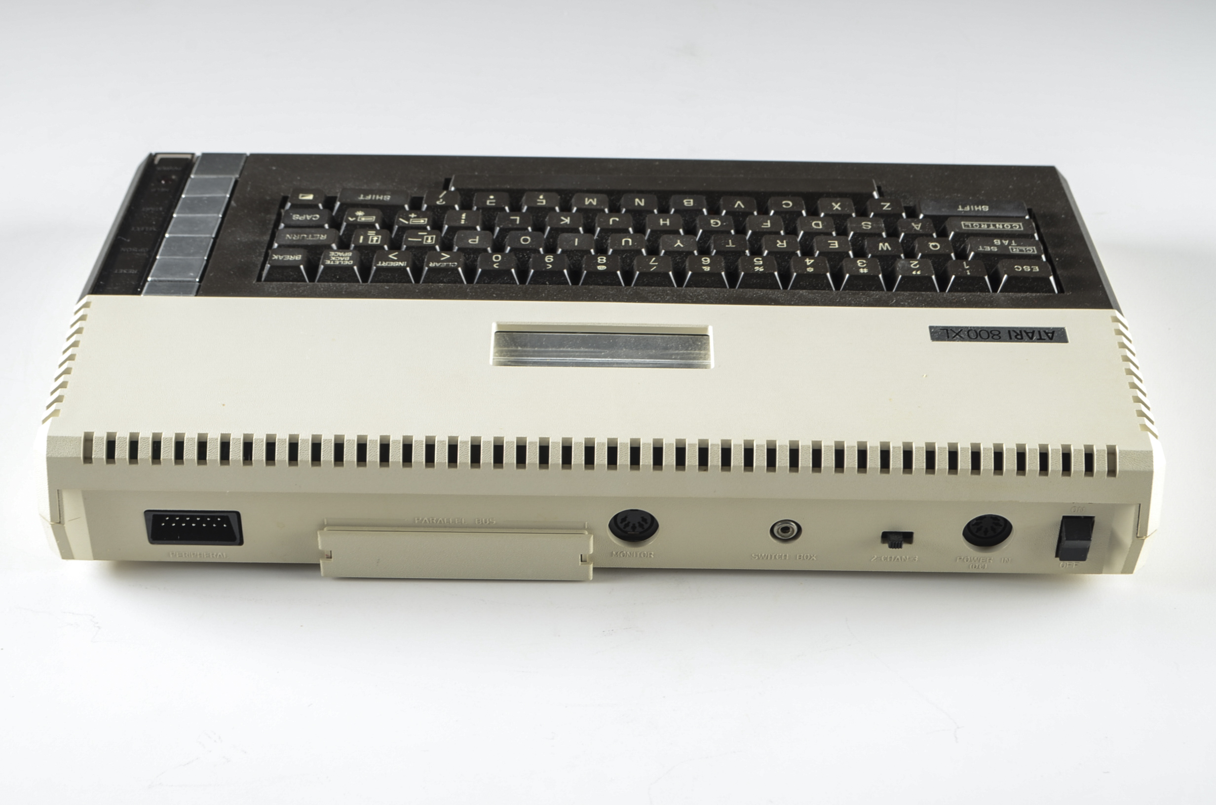 Pair of Atari 800XL Home Computer