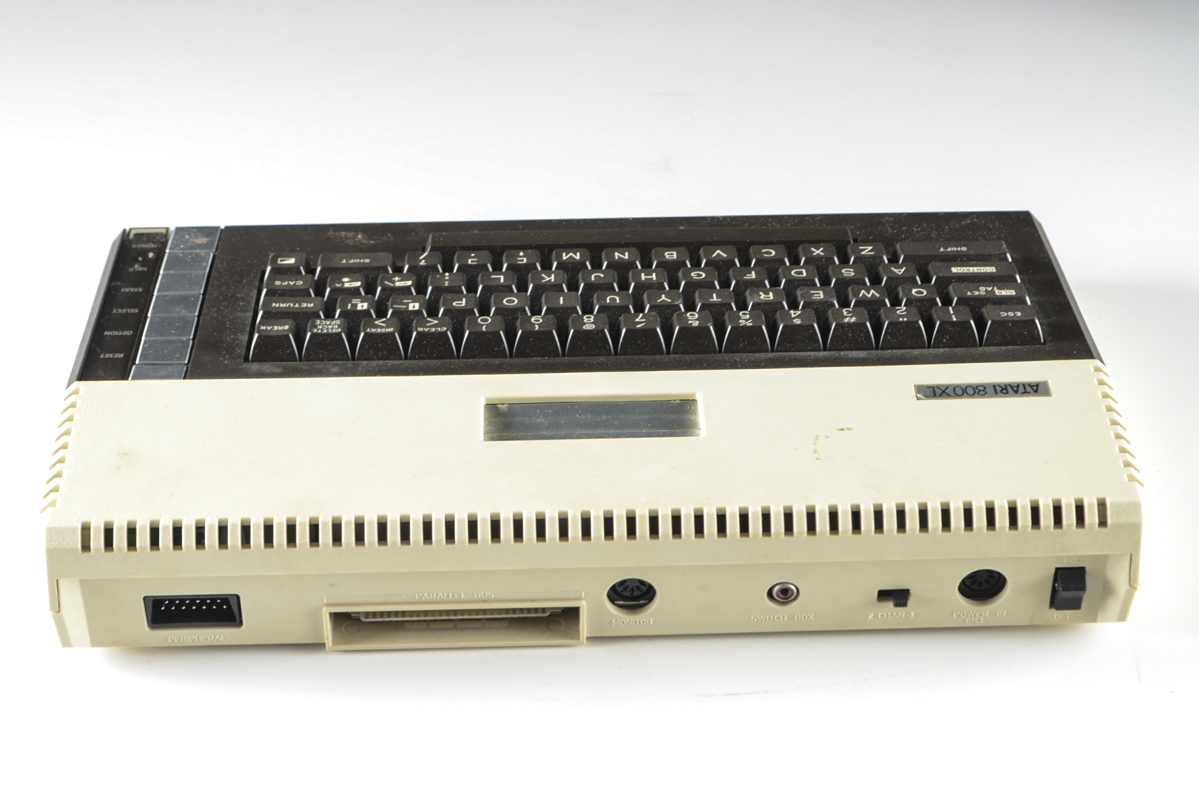 Pair of Atari 800XL Home Computer