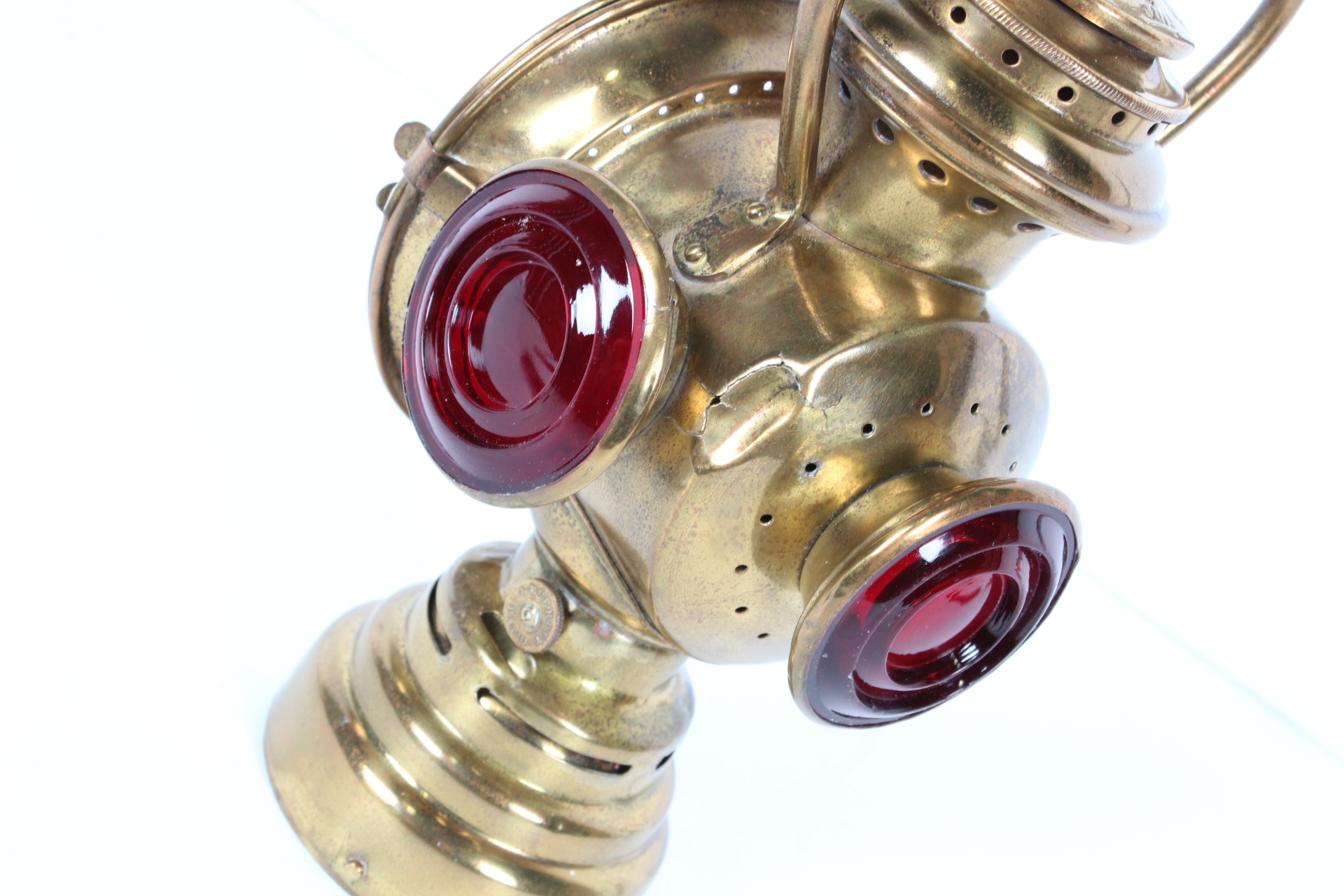 "The Neverout" Insulated Kerosene Safety Lamp