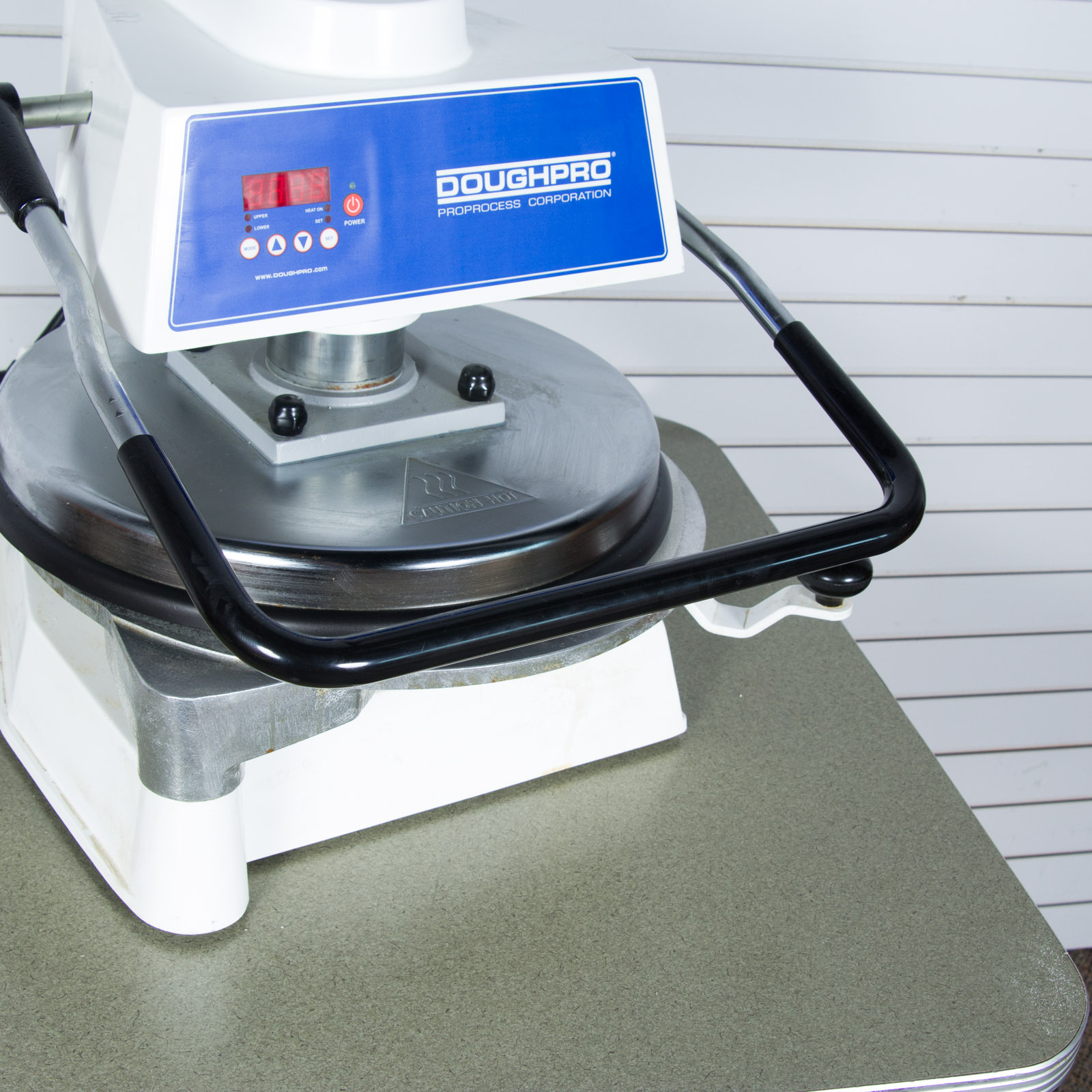 Doughpro Pizza Dough Presser