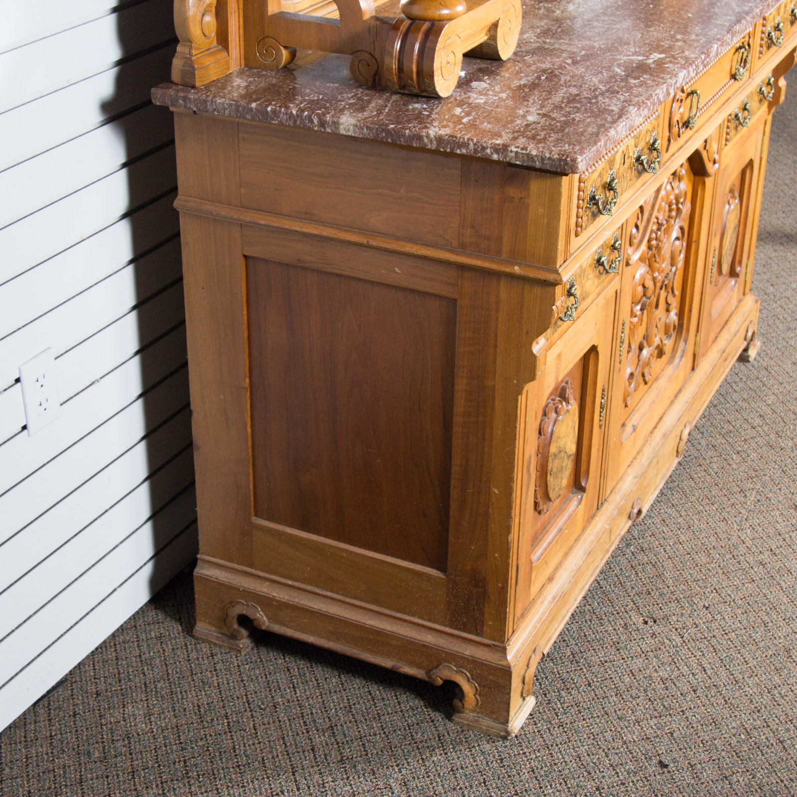 Vintage Marble Top Hutch with Mirrors