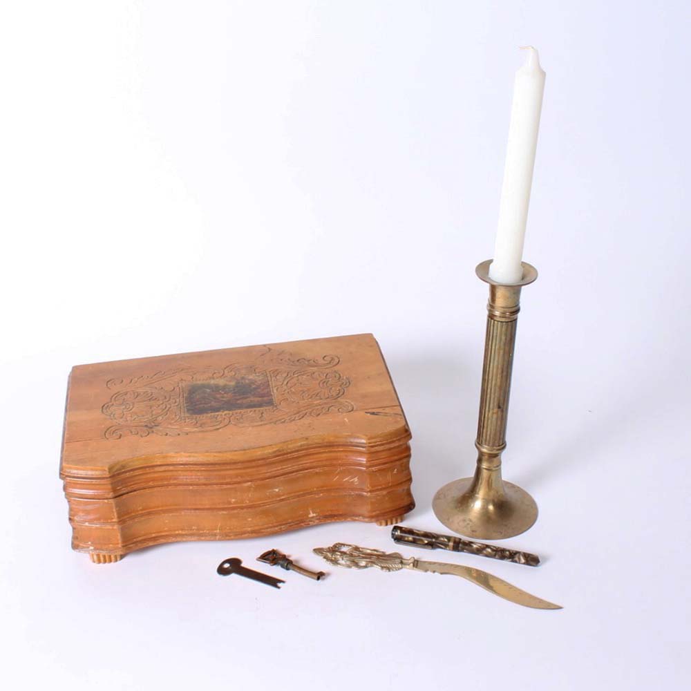 Group of Vintage Decorative Items