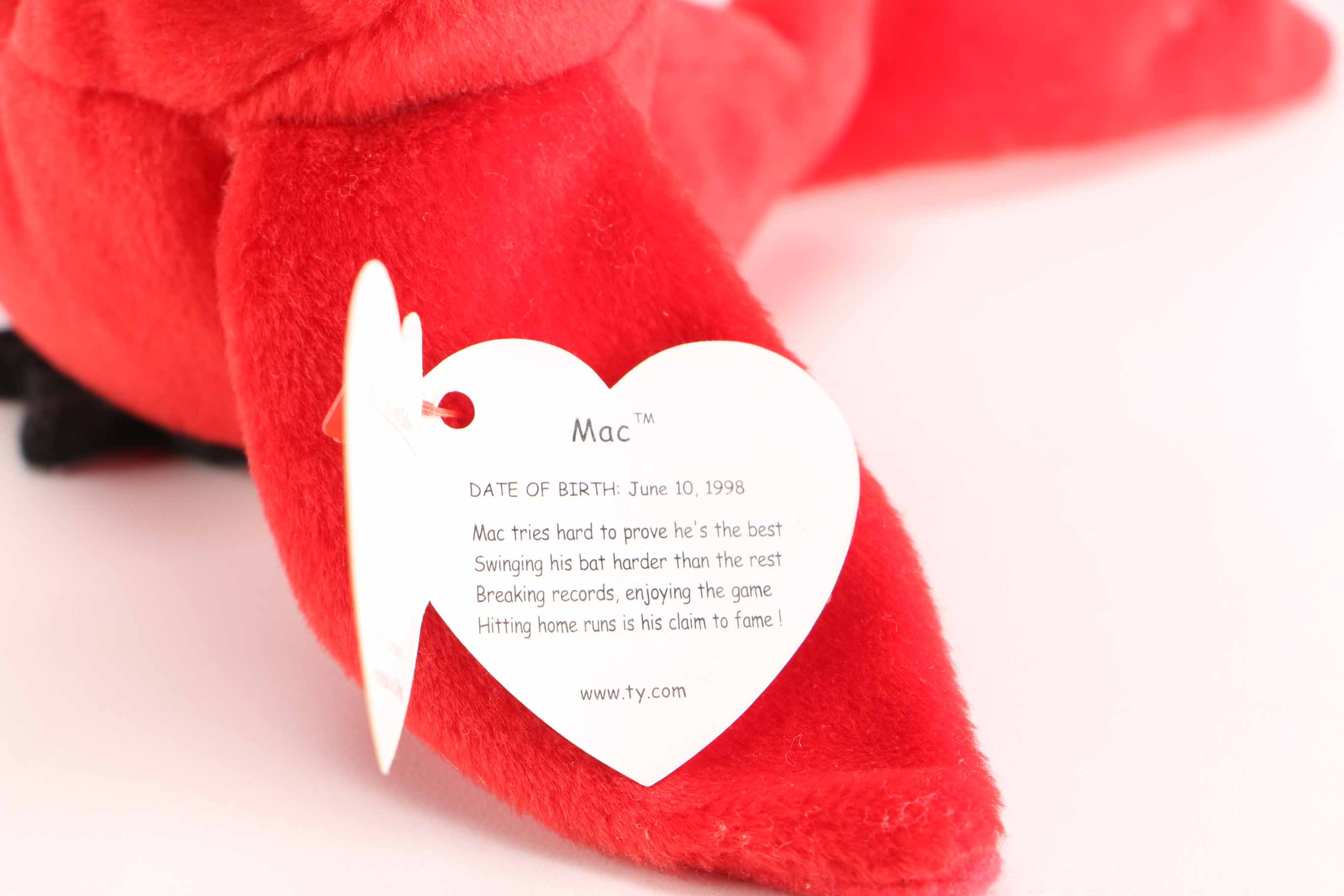 Cardinal Decor Items