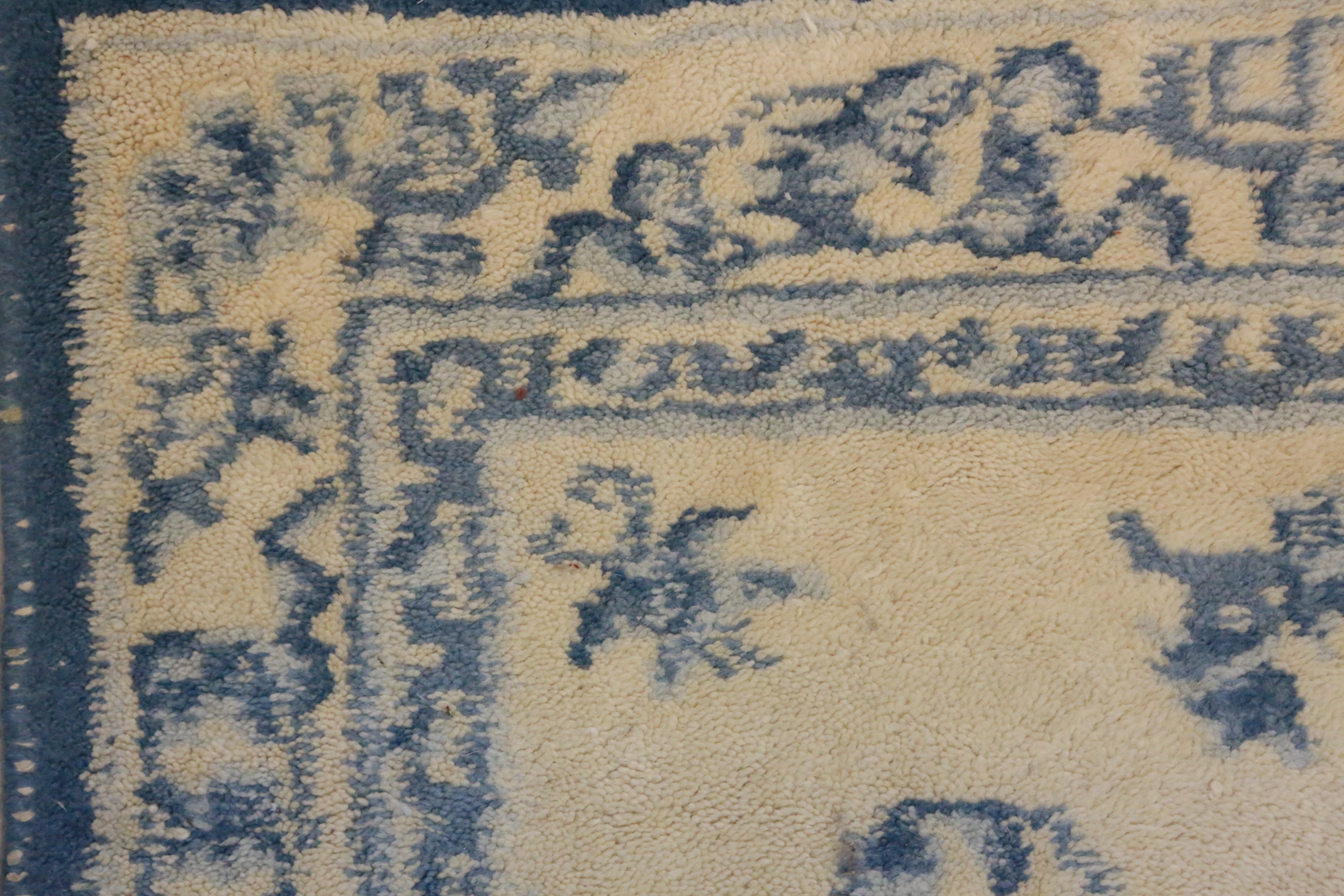 Machine Made Chinese-Inspired Accent Rug