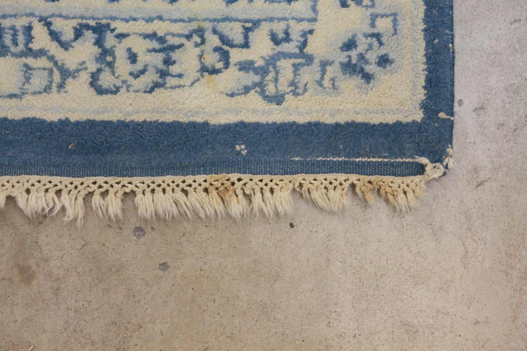 Machine Made Chinese-Inspired Accent Rug