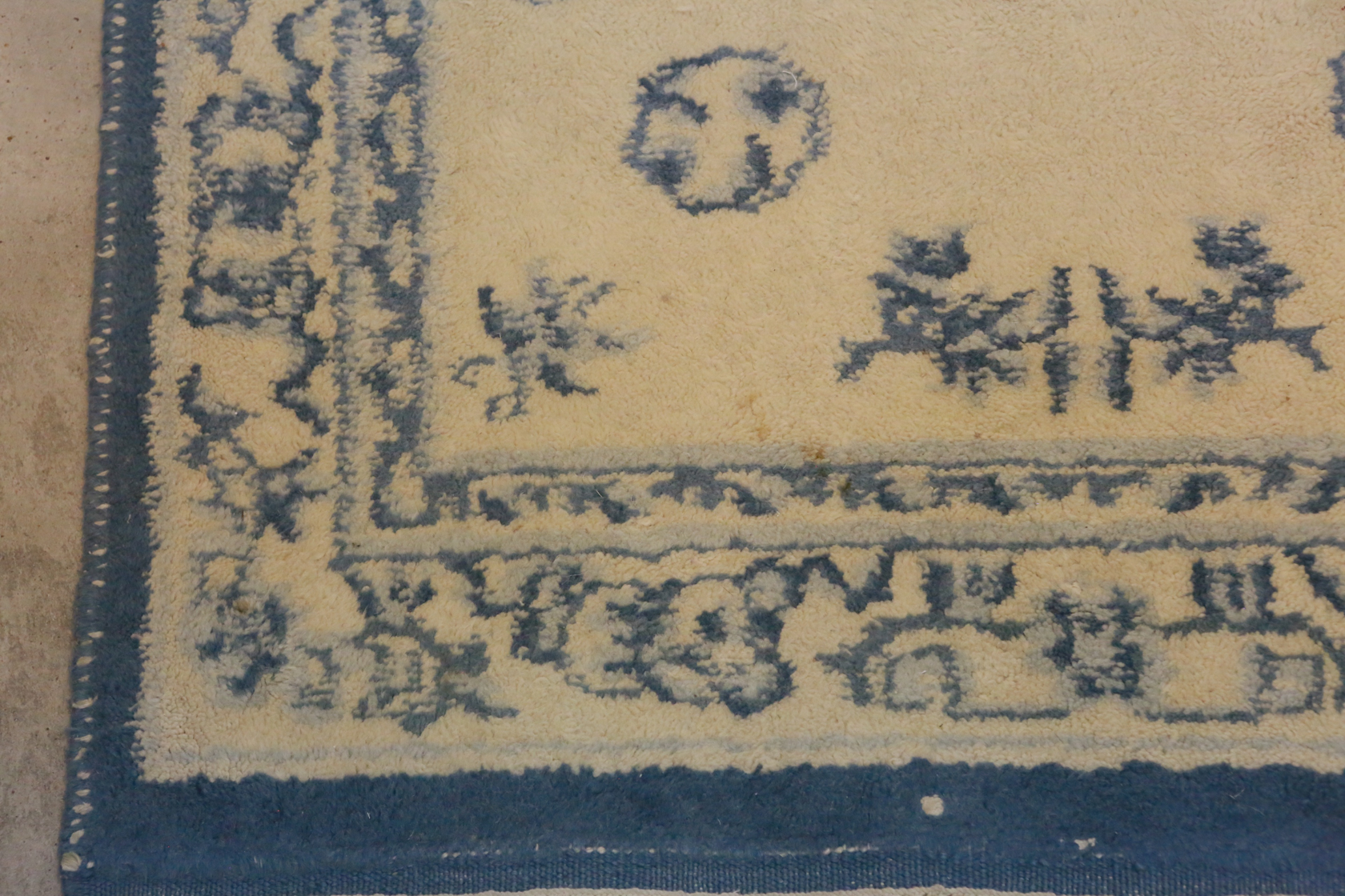 Machine Made Chinese-Inspired Accent Rug