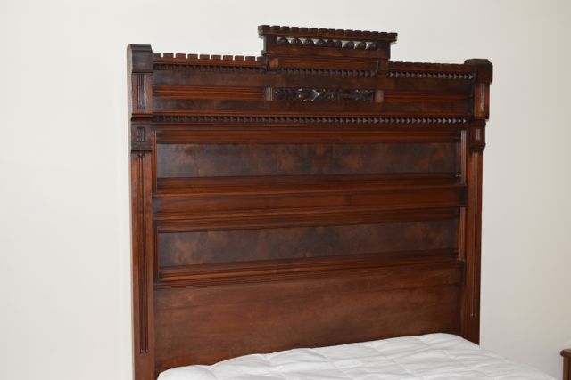 Antique Eastlake Full Size Bed