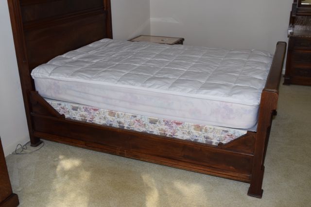 Antique Eastlake Full Size Bed