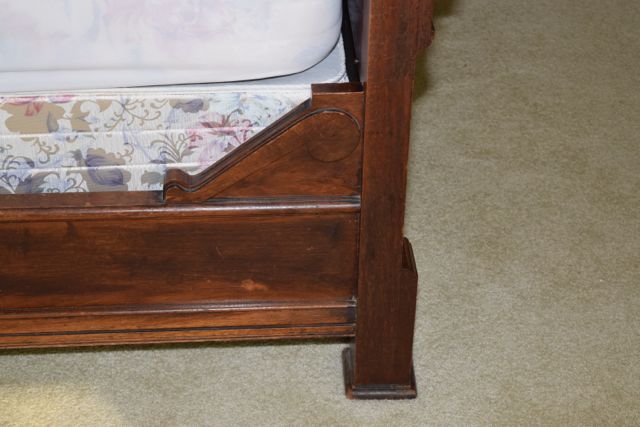 Antique Eastlake Full Size Bed