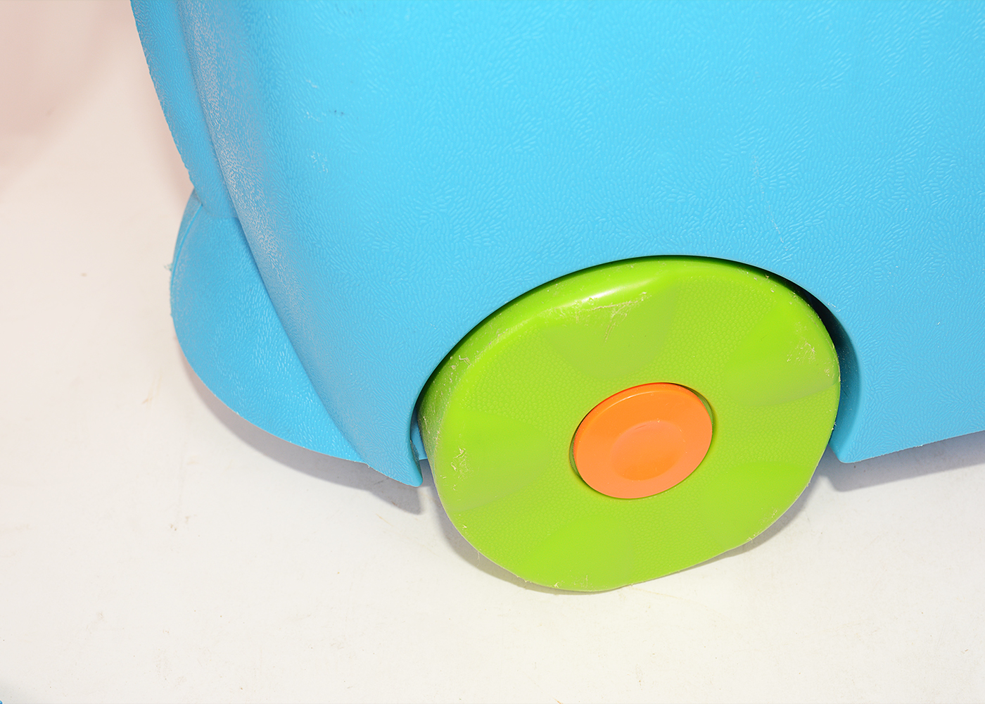 Little Tikes Airplane Swing and Trunki Suitcase