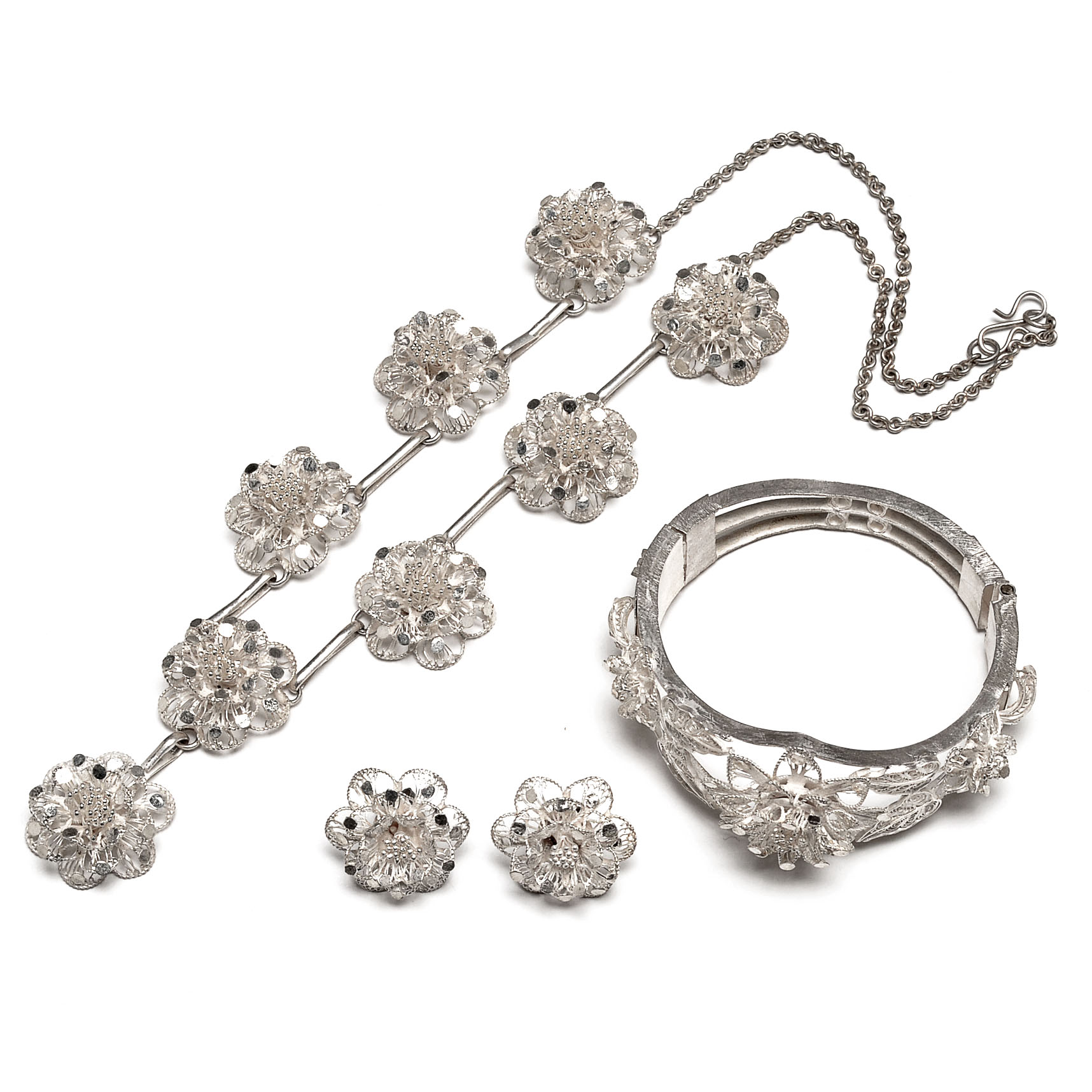Sterling Silver Filigree Necklace, Bracelet and Pierced Earrings Grand-Parure Set