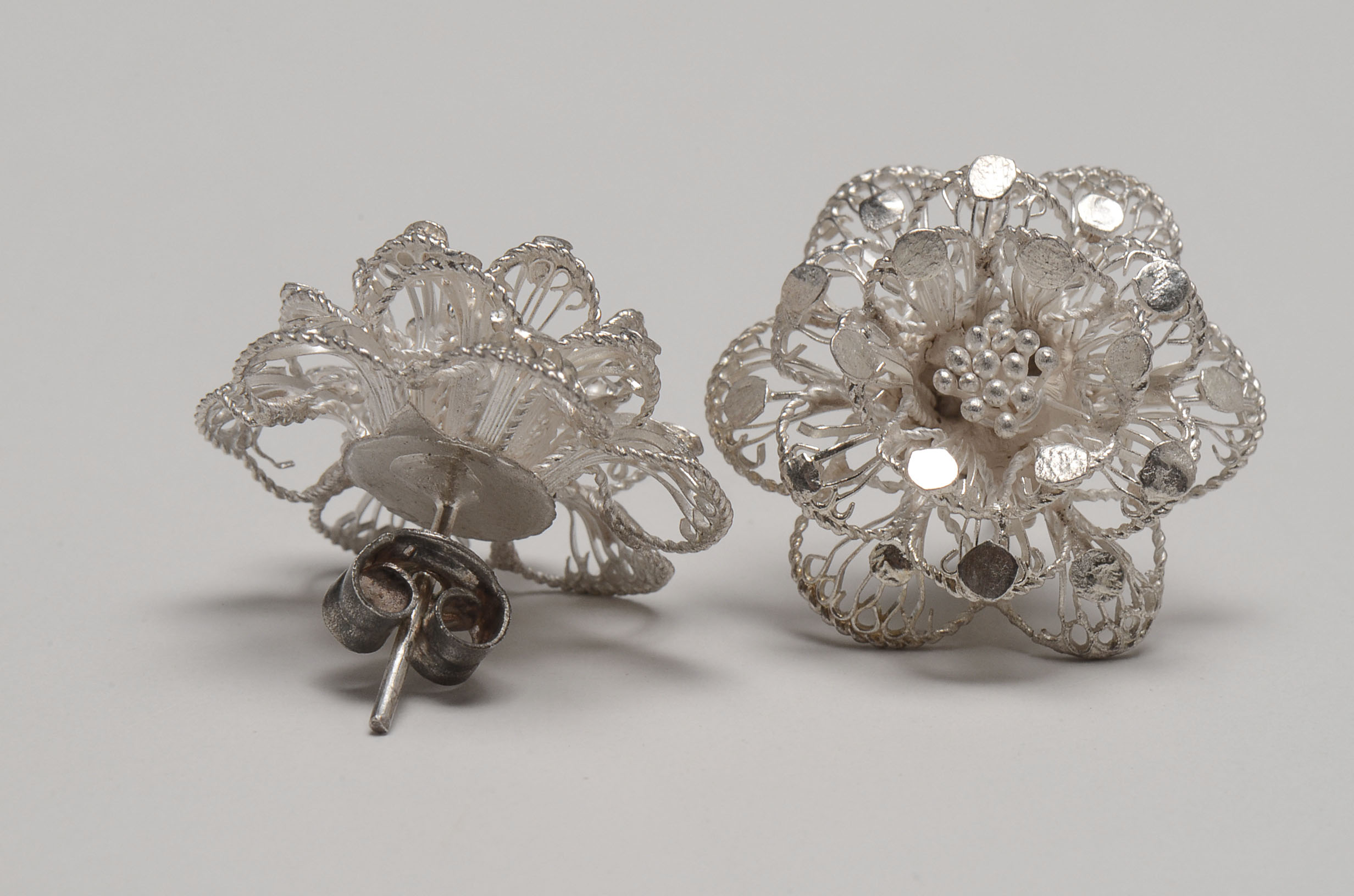 Sterling Silver Filigree Necklace, Bracelet and Pierced Earrings Grand-Parure Set