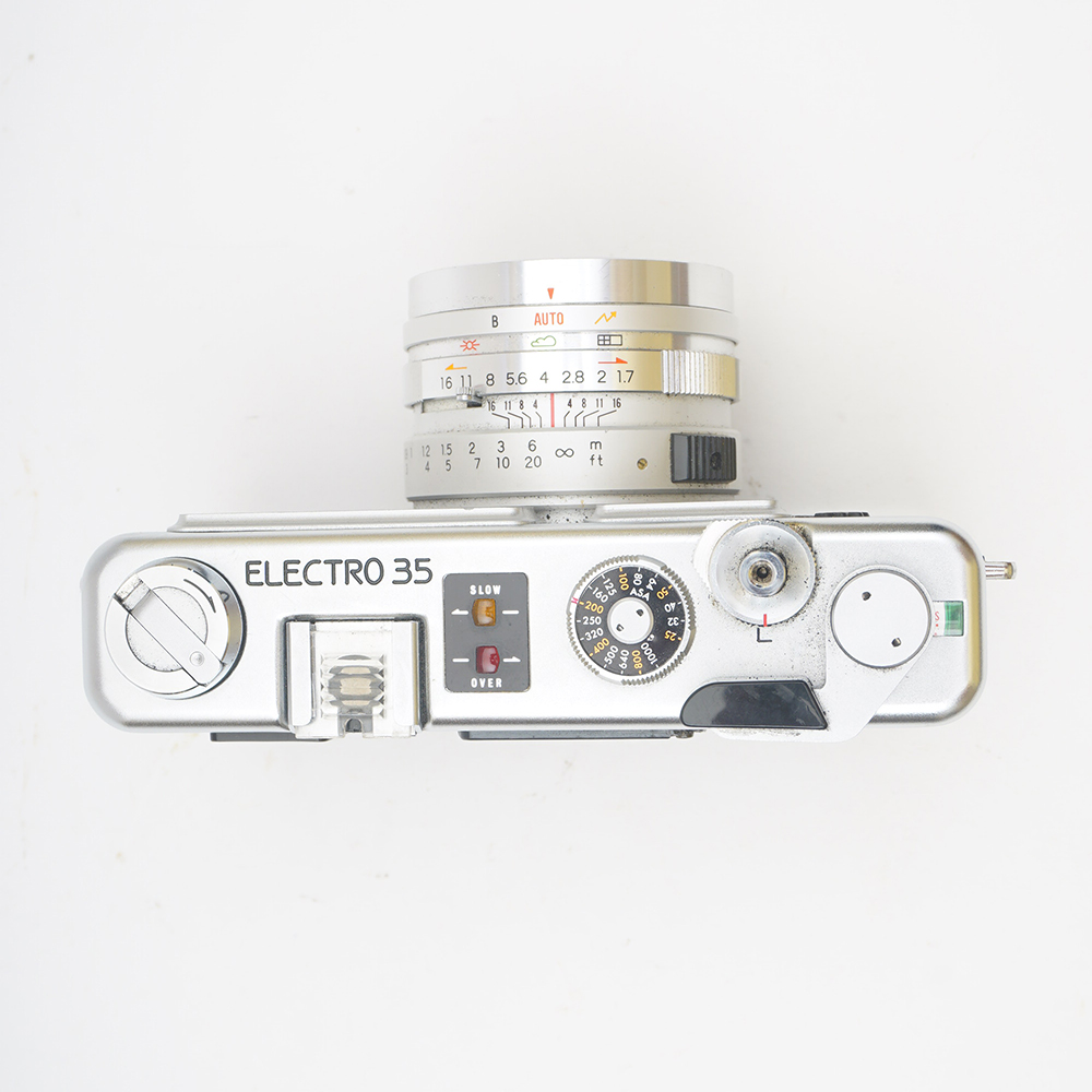 Vintage Yashica Electro 35 Camera