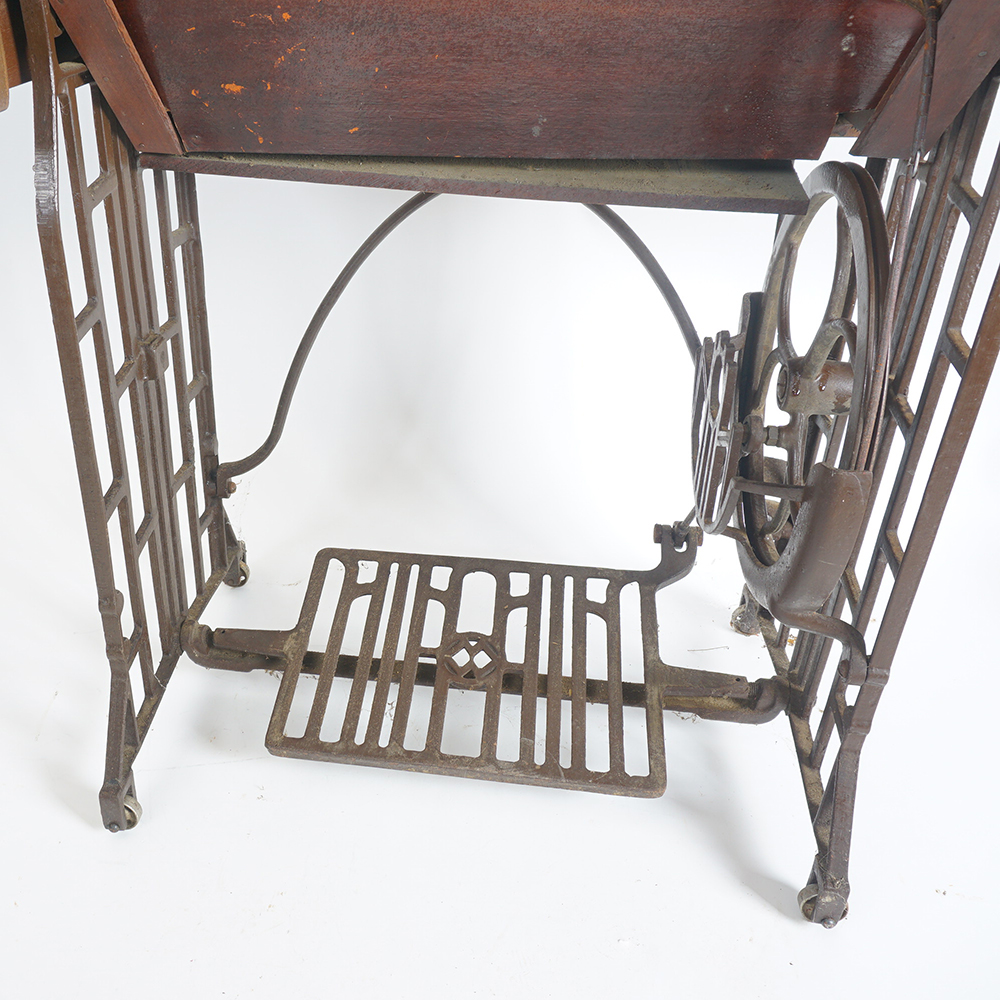 Vintage Montgomery Ward Sewing Machine and Table