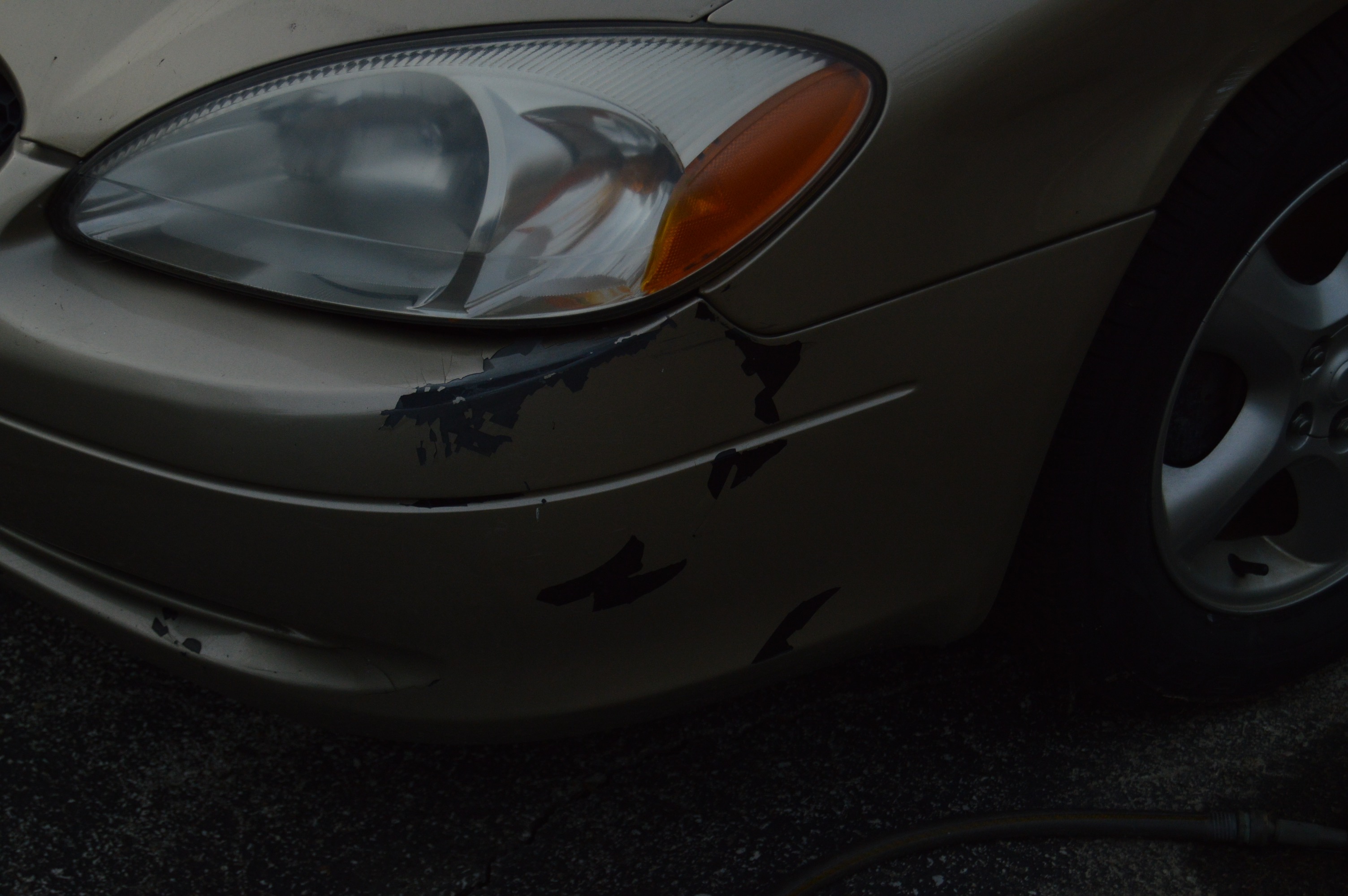 2000 Harvest Gold Ford Taurus