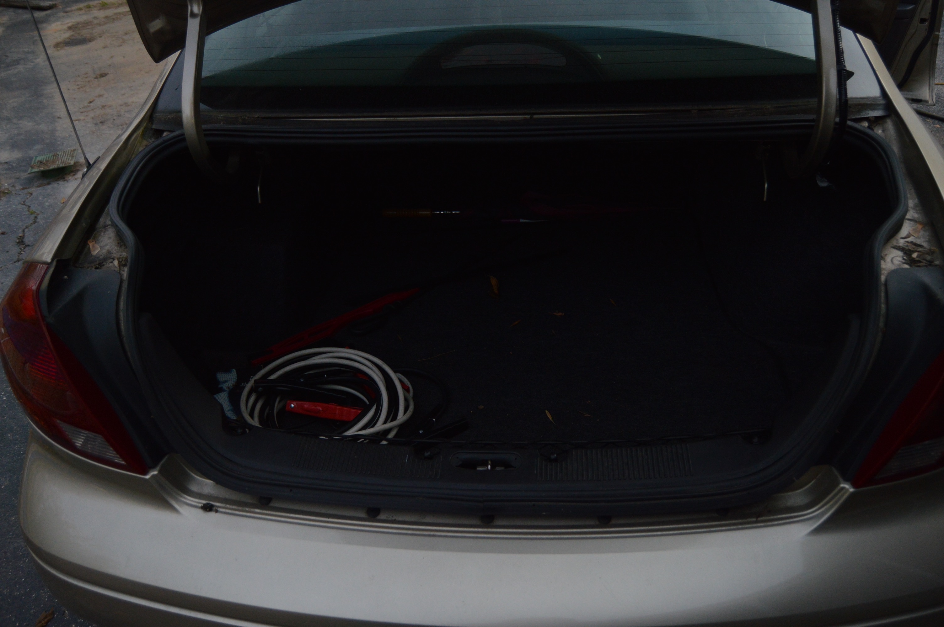 2000 Harvest Gold Ford Taurus