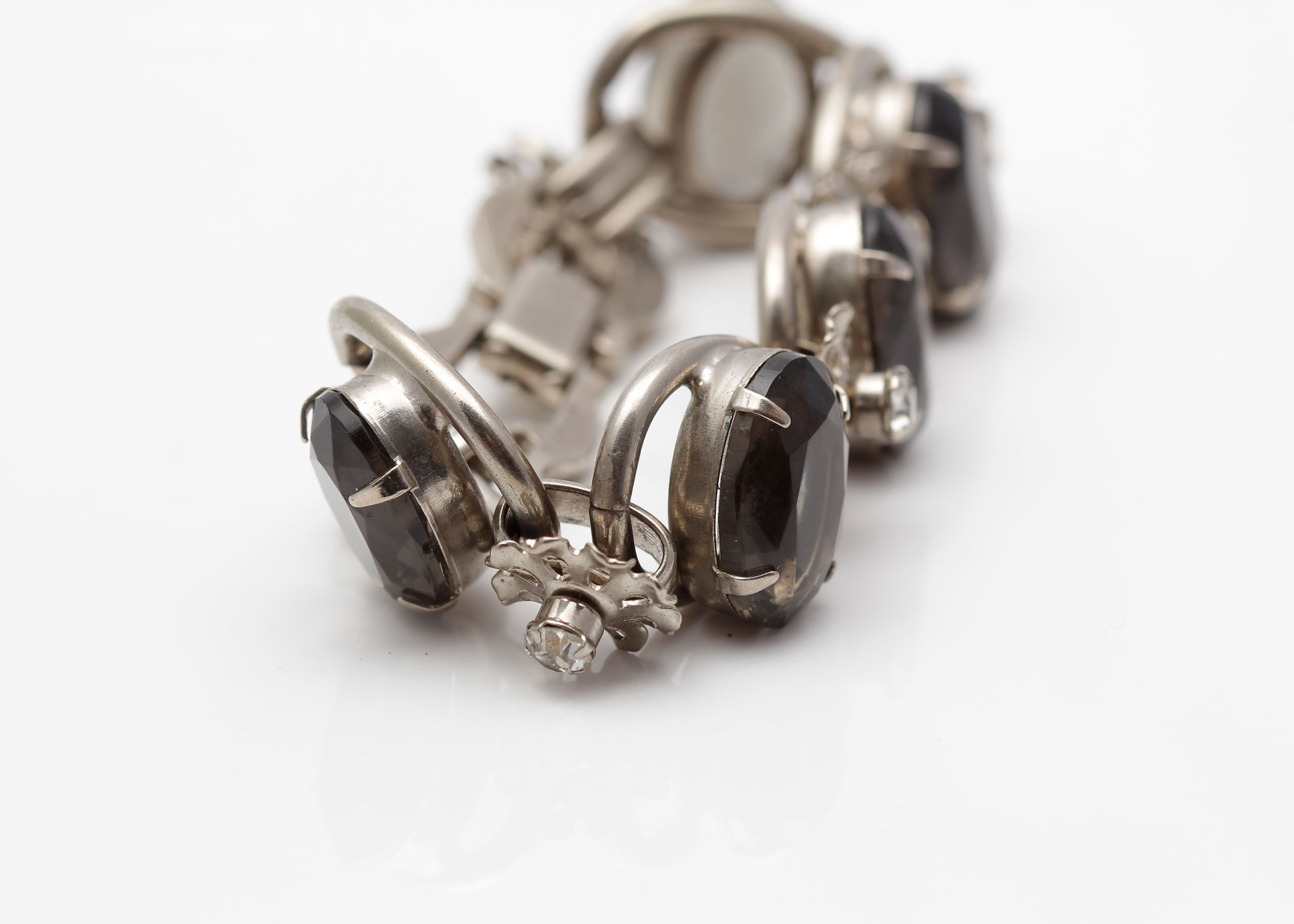 800 Silver Bracelet with Glass Beads