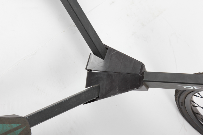 Blue Delta Wing Razor Scooter