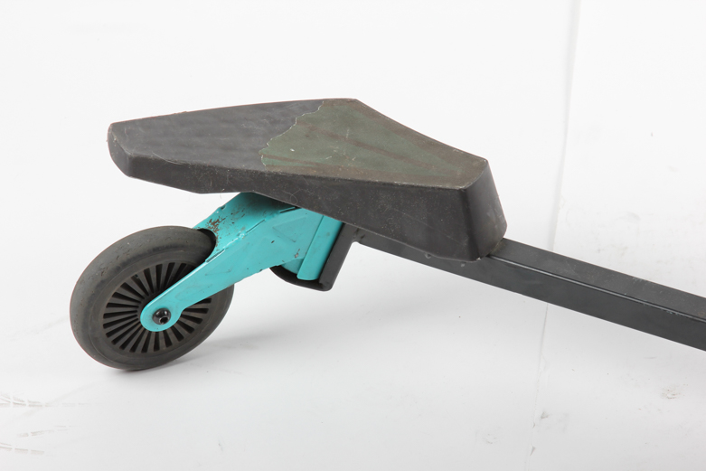 Blue Delta Wing Razor Scooter