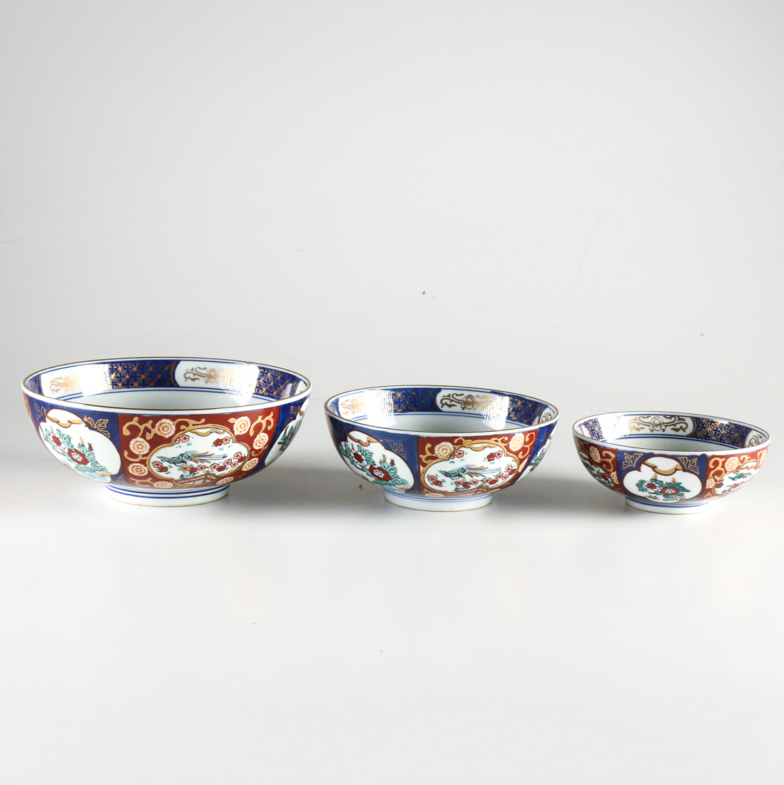 Hand-Painted "Gold Imari" Bowls