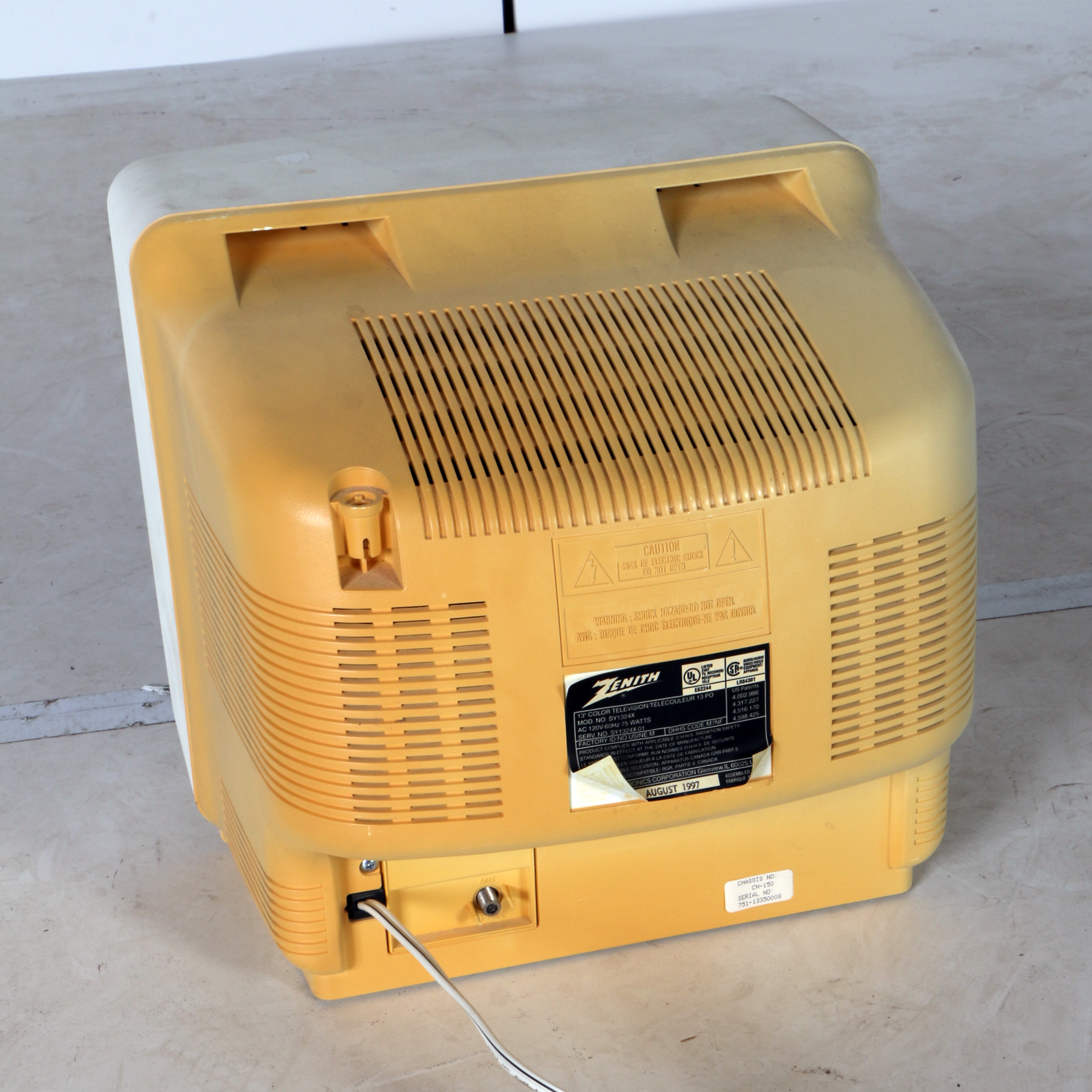 13" Zenith Color Television and Remote Control