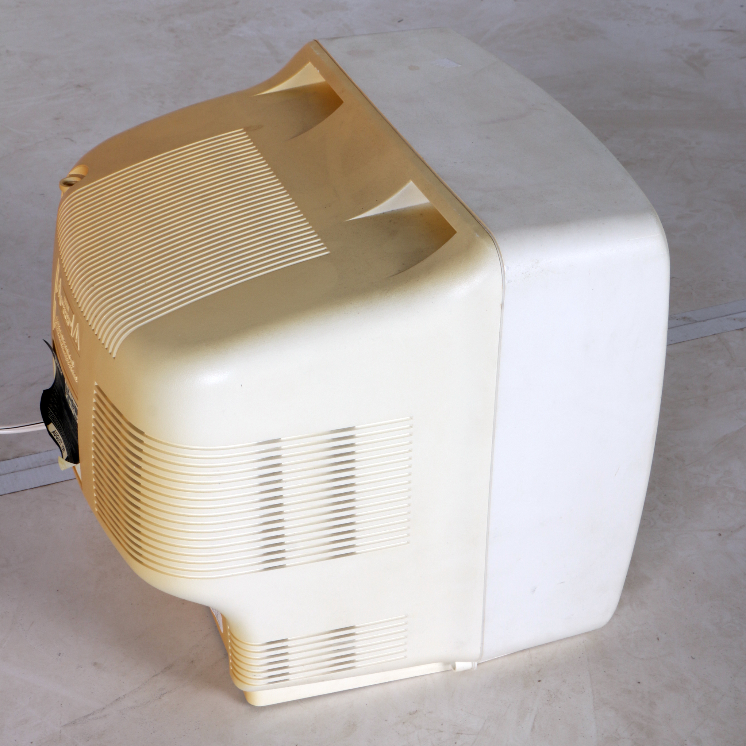 13" Zenith Color Television and Remote Control